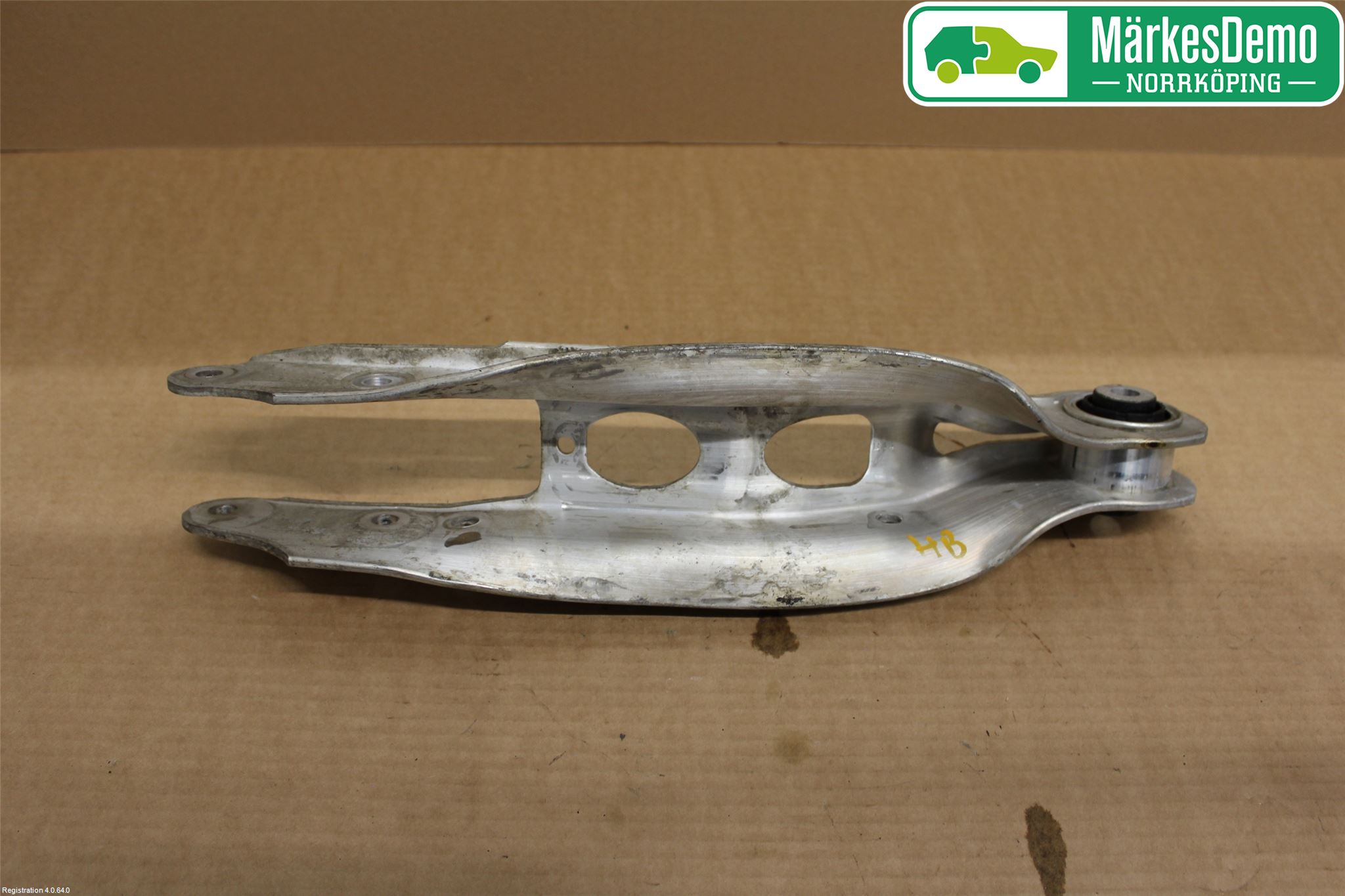 Audi A4/S4 B9 16-19 Bärarm Bak Höger