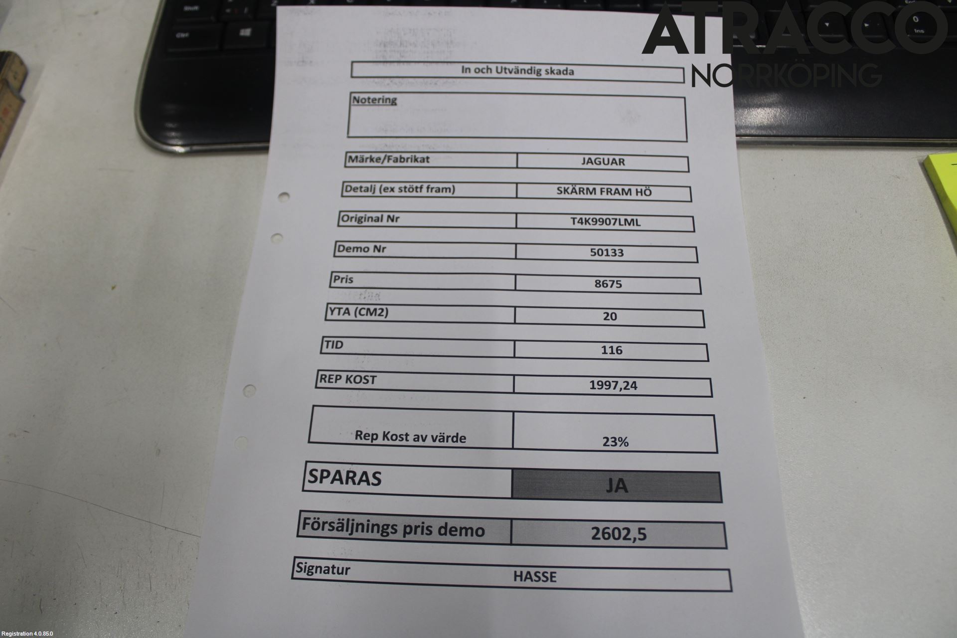 Jaguar I-PACE 18- Skärm Fram Höger