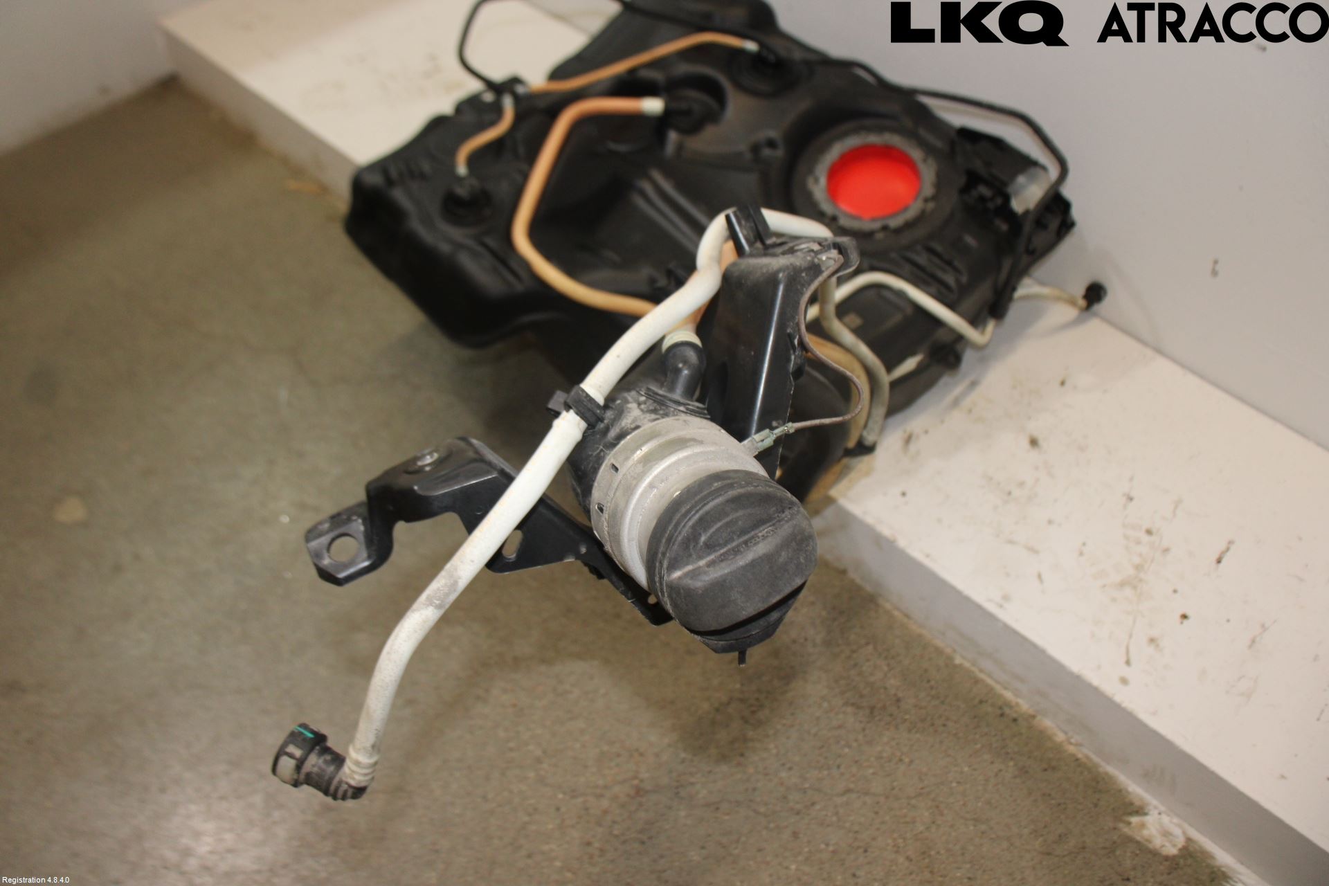 Volkswagen VW GOLF / E-GOLF VIII 20- Bränsletank