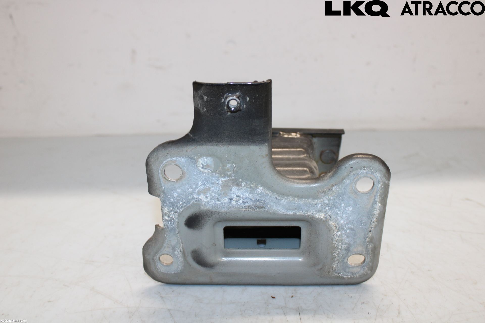 Nissan QASHQAI 14-17 Stötfångarbärjärn Fram