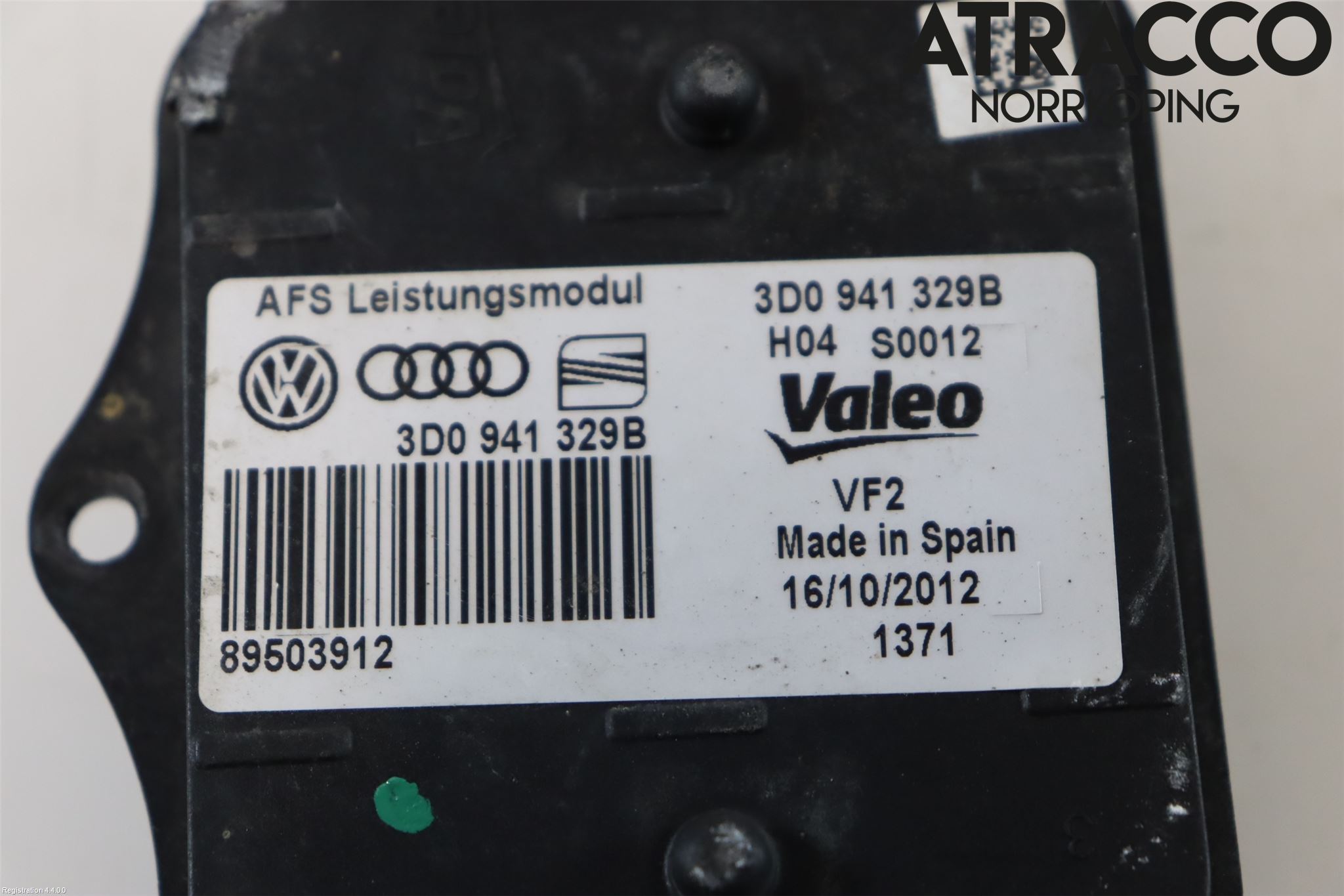 Volkswagen VW PASSAT 11-14 Styrenhet Strålkastare