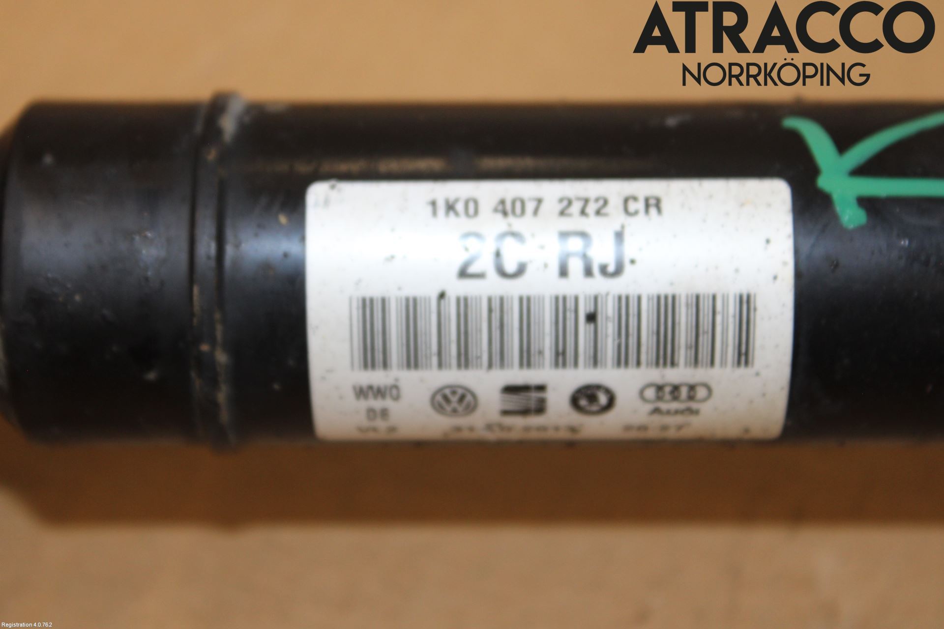 Volkswagen VW PASSAT 11-14 Drivaxel Fram Höger