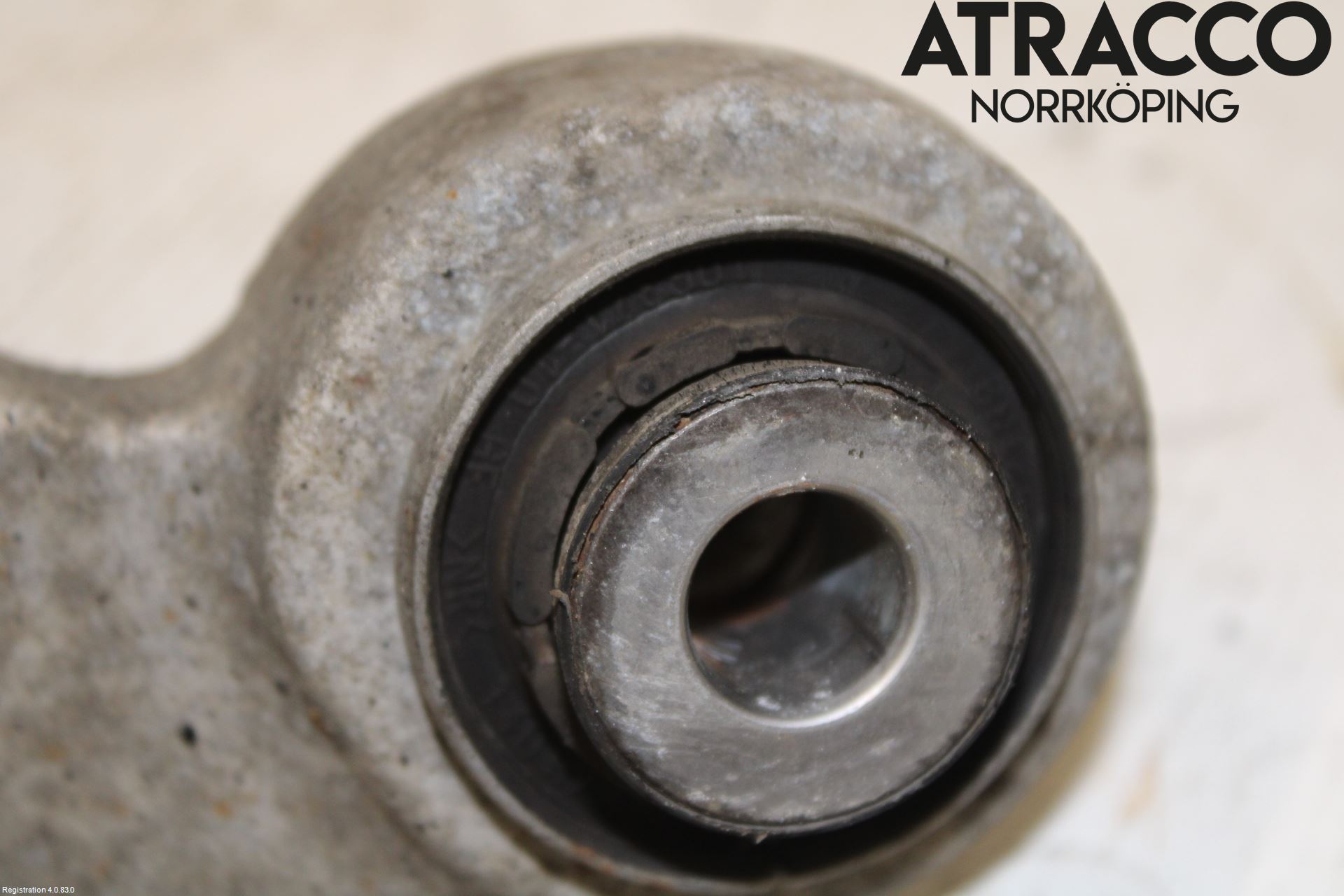 BMW 5 F10/F11/F18 09-17 Bärarm Bak Övre Vänster