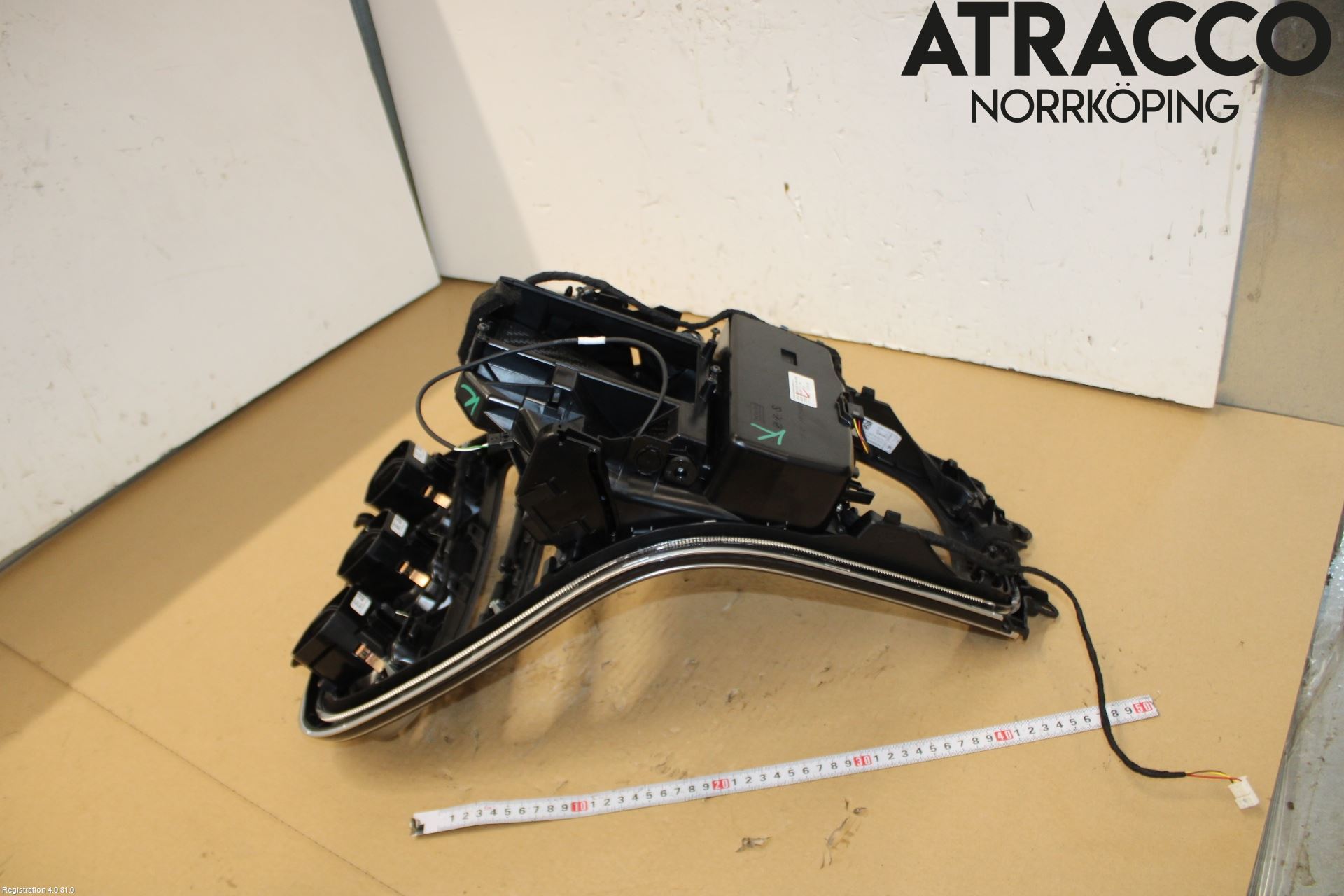 Mercedes-Benz MB GLC-KLASS (X253/C253) 15-22 Instrumentkonsoll Mitt