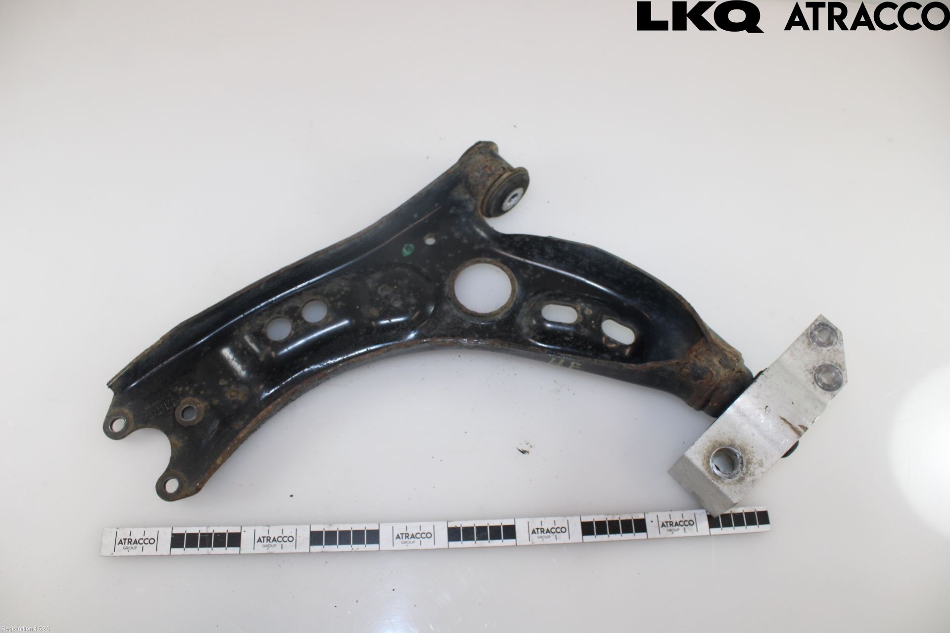 Volkswagen VW PASSAT 11-14 Bärarm Fram Undre Hö
