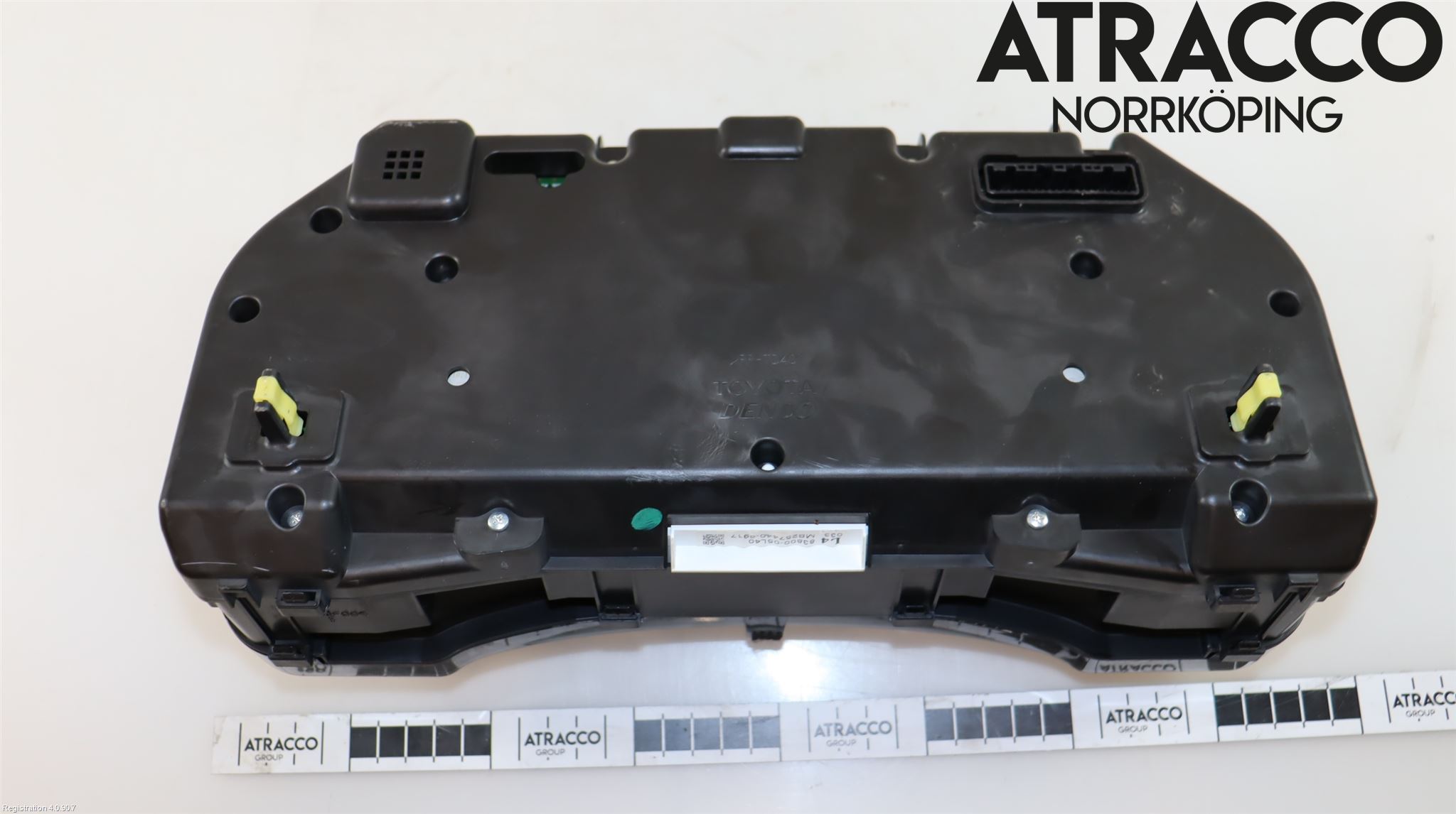 Toyota AVENSIS 09-15 Instrument Komb