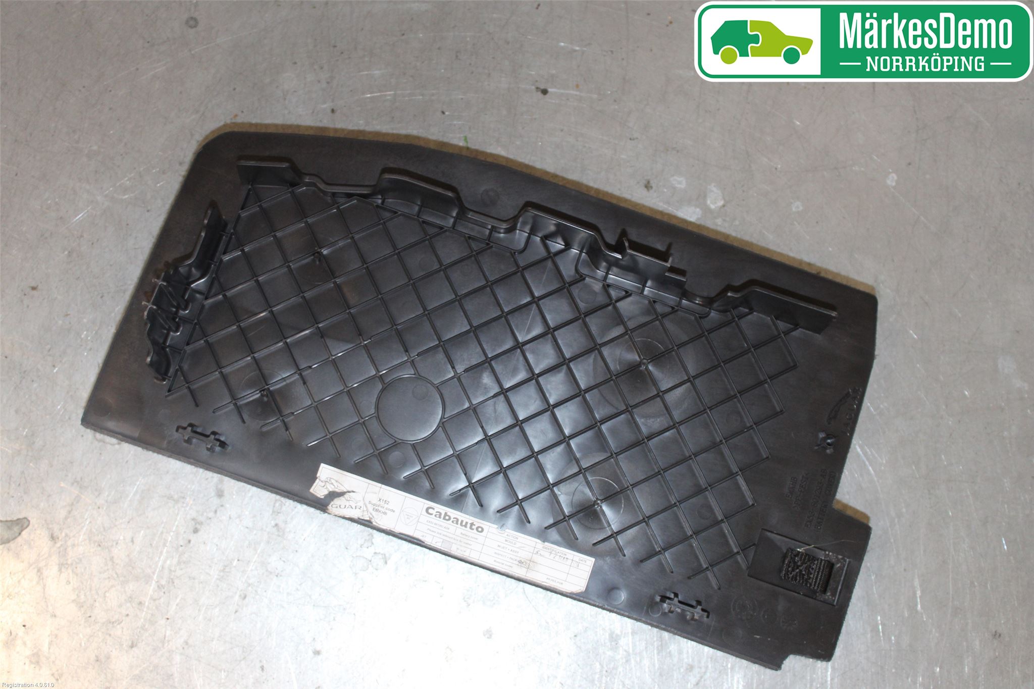 Jaguar F-TYPE Batterilåda-Fäste-Hållare