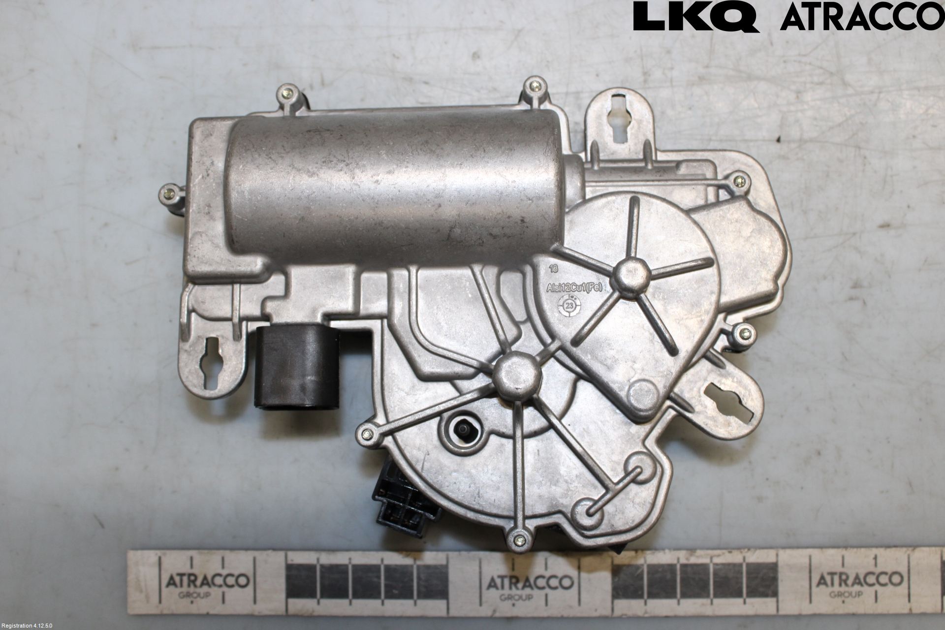 Audi Q4 E-TRON FZ 22- Bakluckeöppnare Automatisk