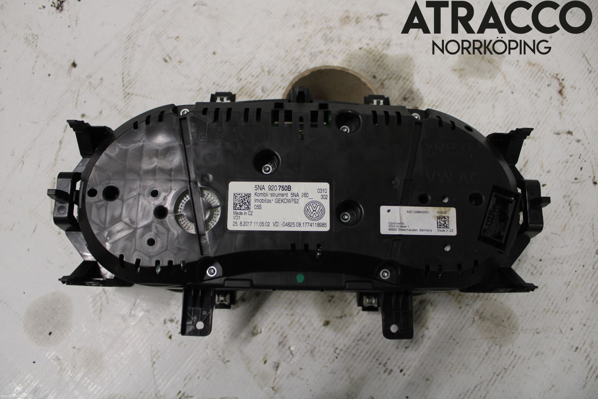 Volkswagen VW TIGUAN 16-24 Instrument Komb