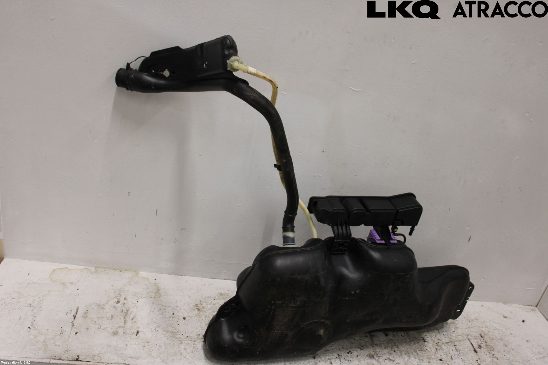 Peugeot 208/E-208 20- Bränsletank