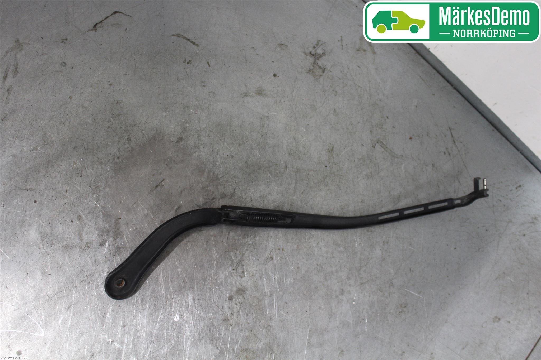 BMW 3 E90/91 SED/TOU 05-12 Torkararm Armar Vindruta