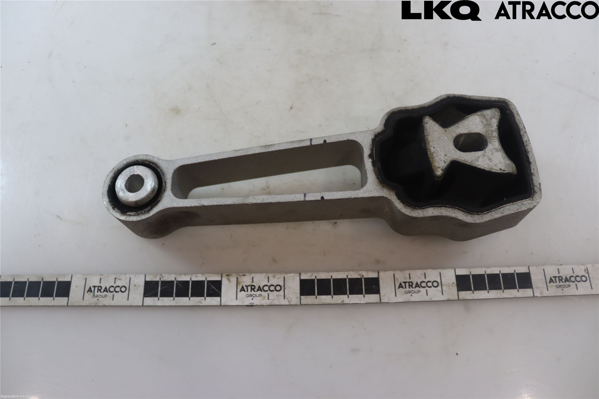 Volvo S60 05-10 Motorfäste