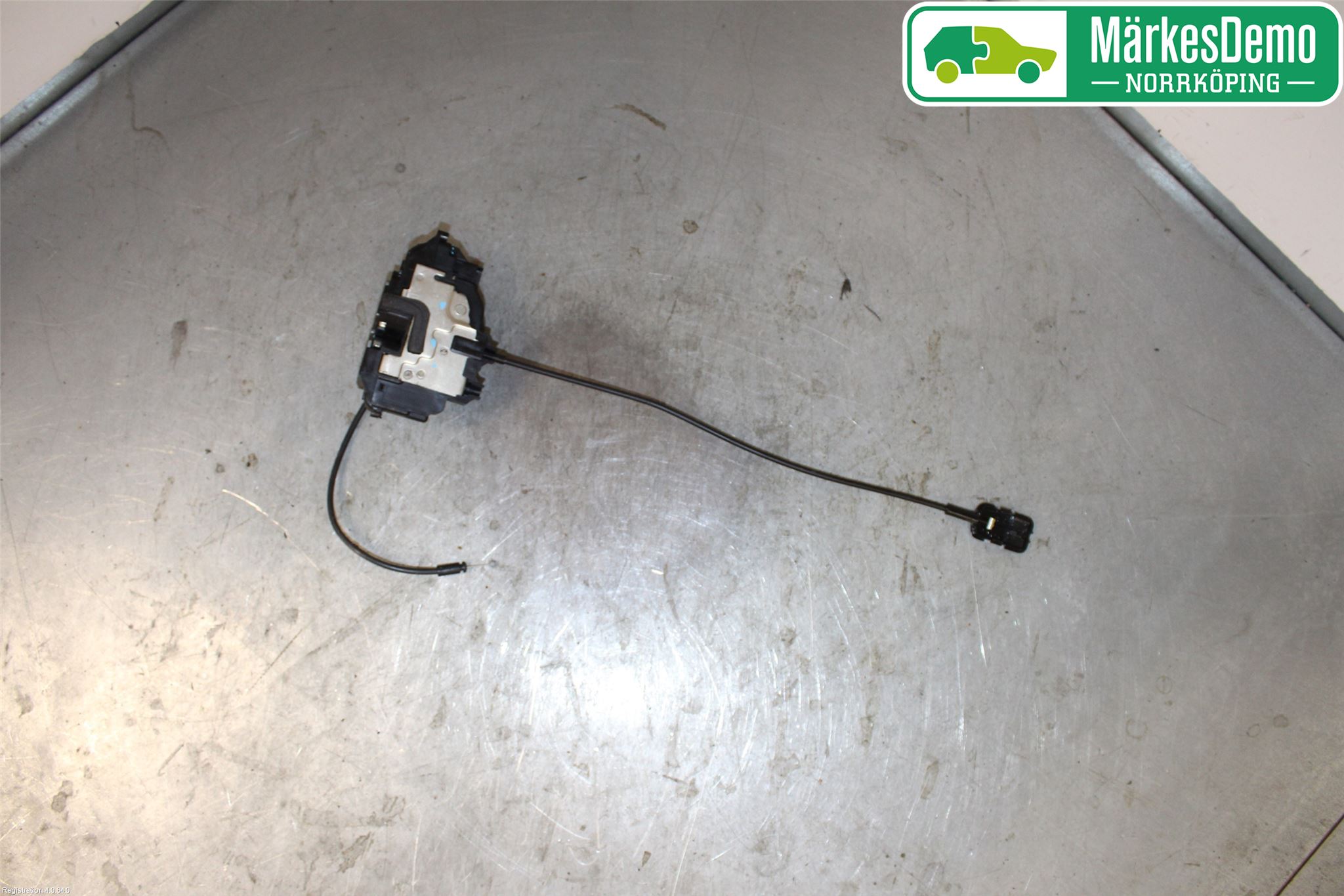 Renault CLIO III  09-12 Låskista-Dörrlås