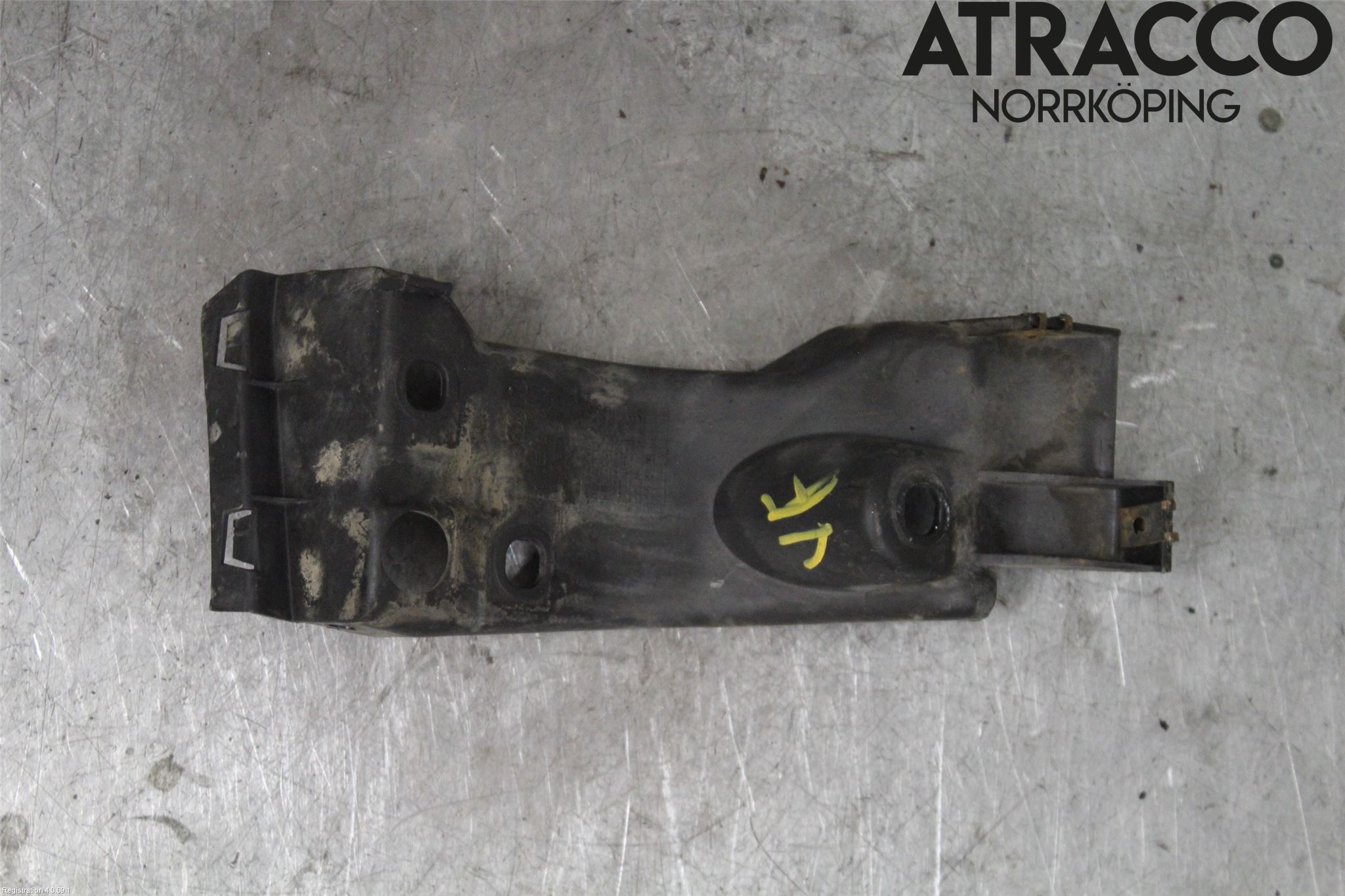 Audi A8/S8 4E  02-09 Sidokjol Vä