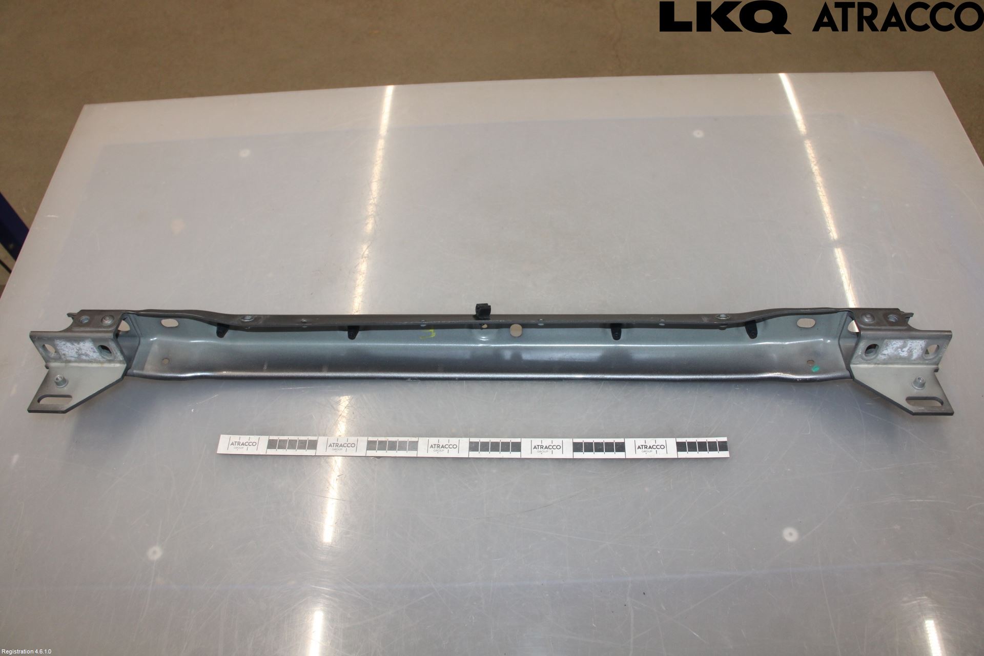 Jaguar XF (X260) 16-24 Front Huvlåsplåt-Balk