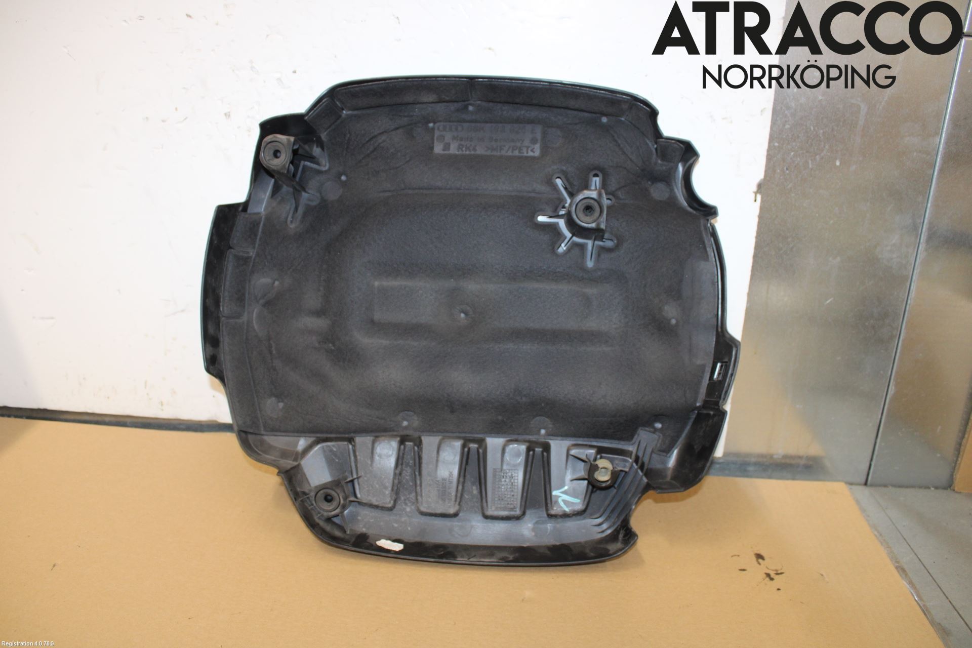 Audi A1/S1 11-18 Motorkåpa