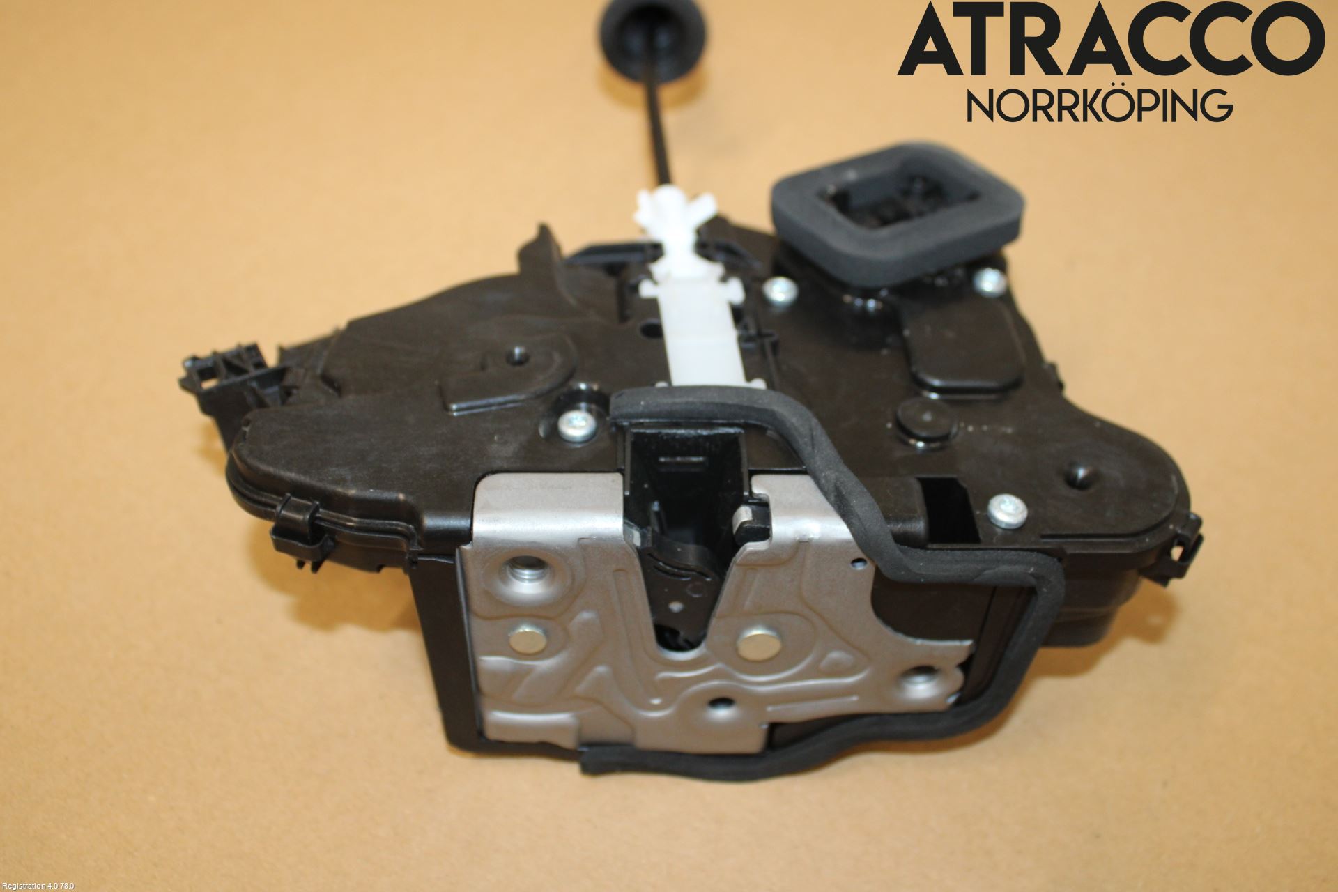 Skoda KAMIQ 20- Låskista-Dörrlås