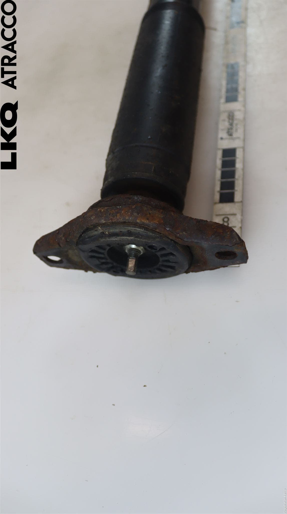 Volvo V70 08-13 Stötdämpare Bak