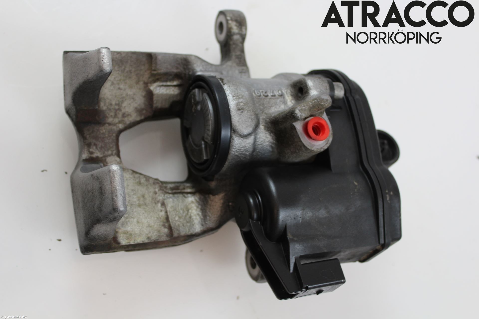 Audi A6 F2/C8 19- Bromsok Bak Höger