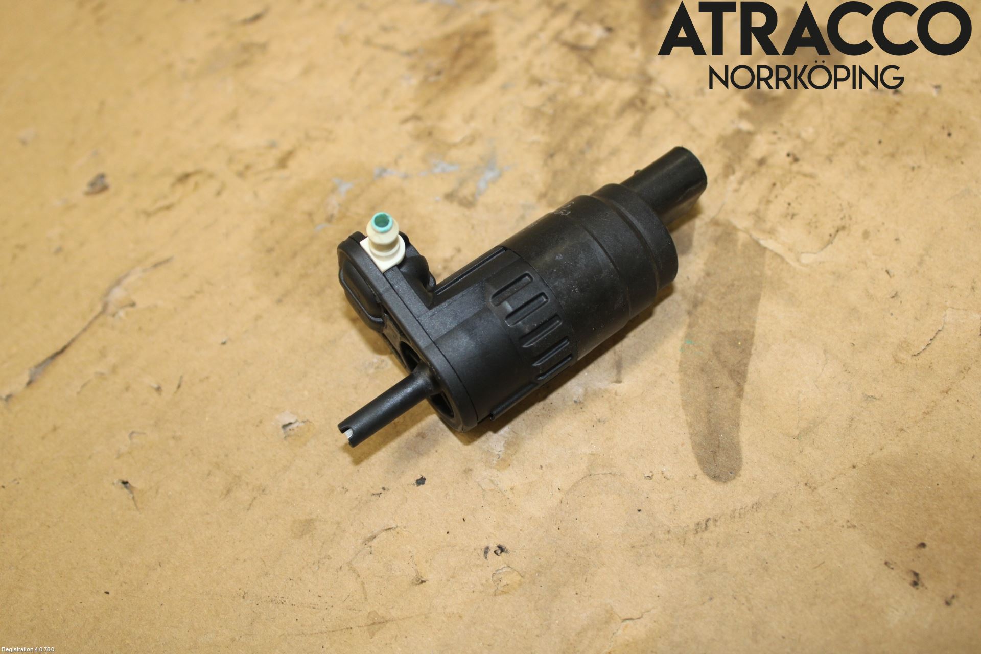 Volkswagen VW GOLF V 04-09 Spolarpump Vindruta