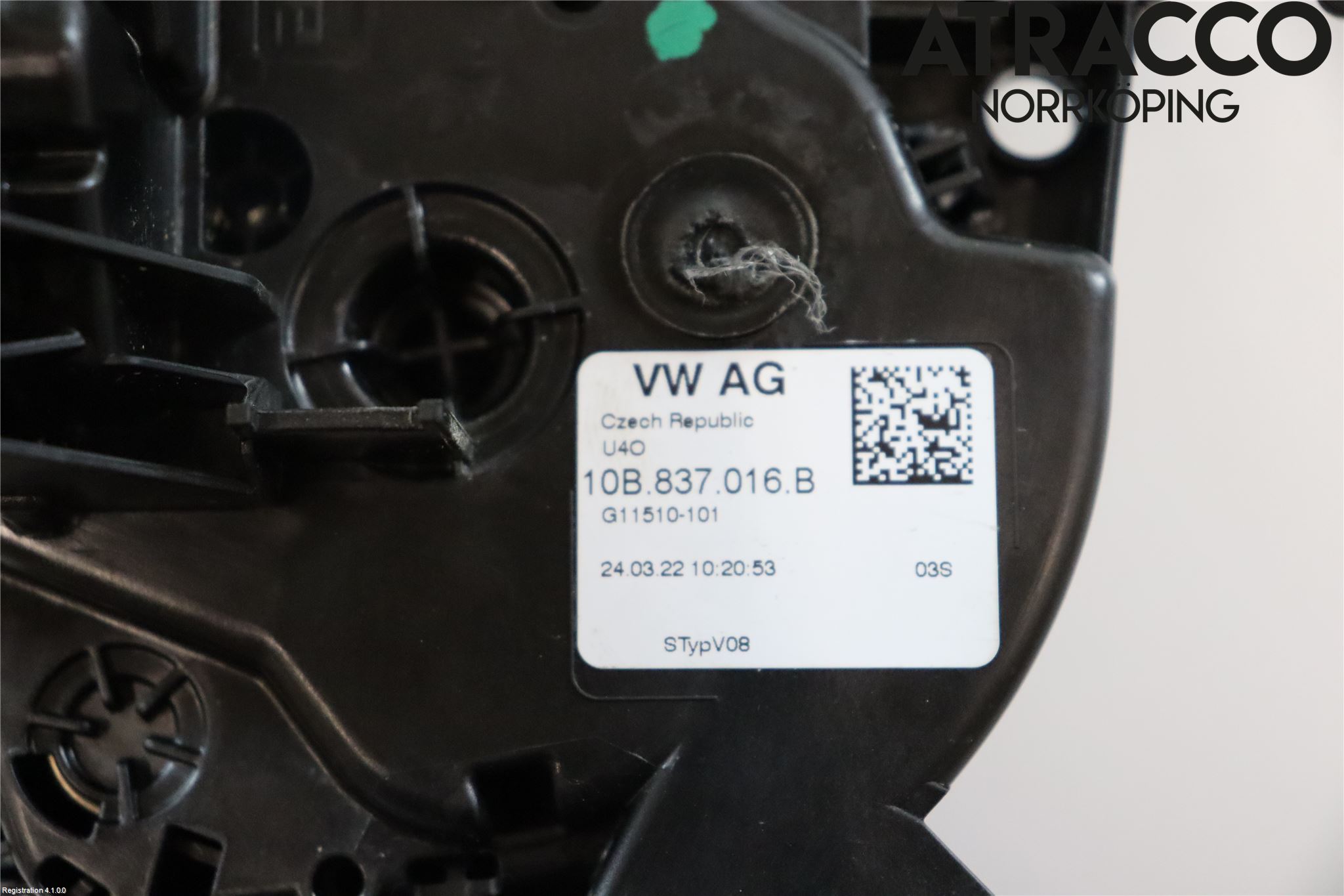 Skoda KAMIQ 20- Låskista-Dörrlås