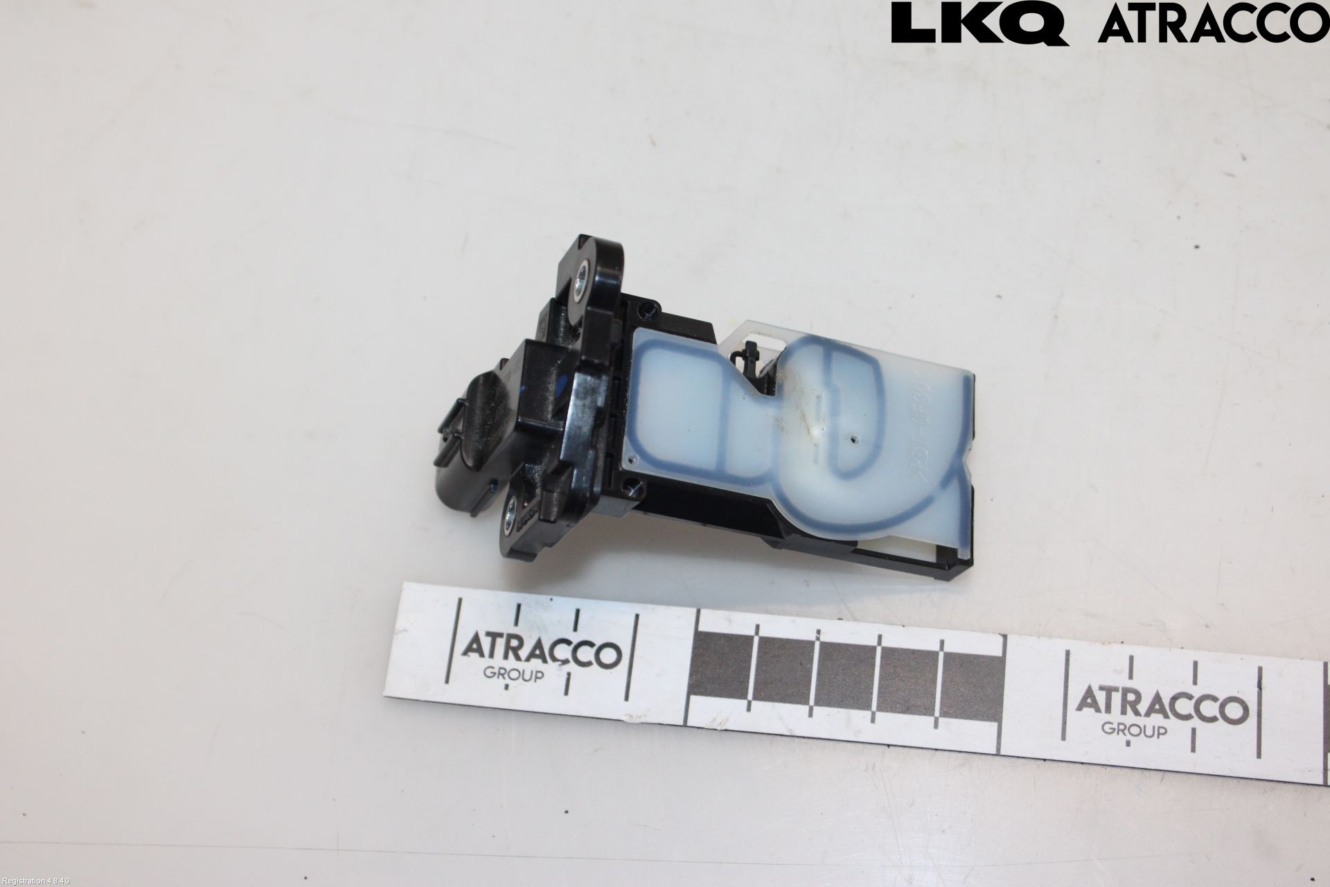 Toyota YARIS CROSS XP21 21- Injluftmassamätare