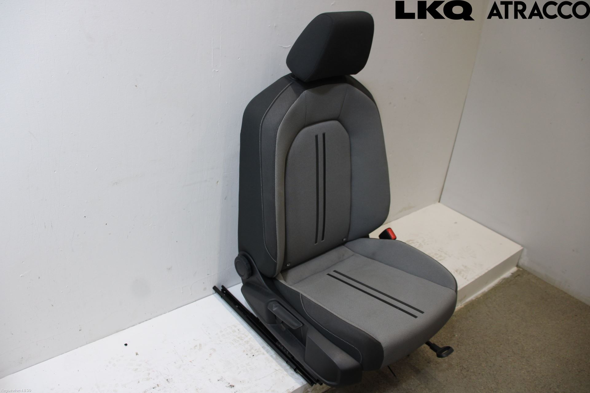 Seat LEON 20- Inredning Stol Fram Hö
