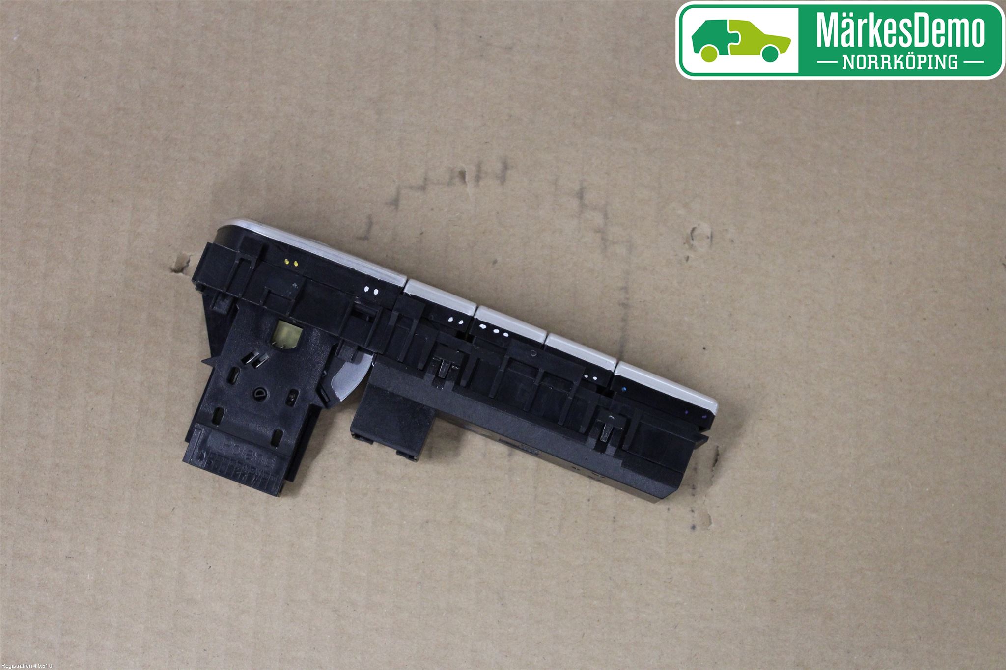 Audi A8/S8 4H 10-17 Strömställare Varnings