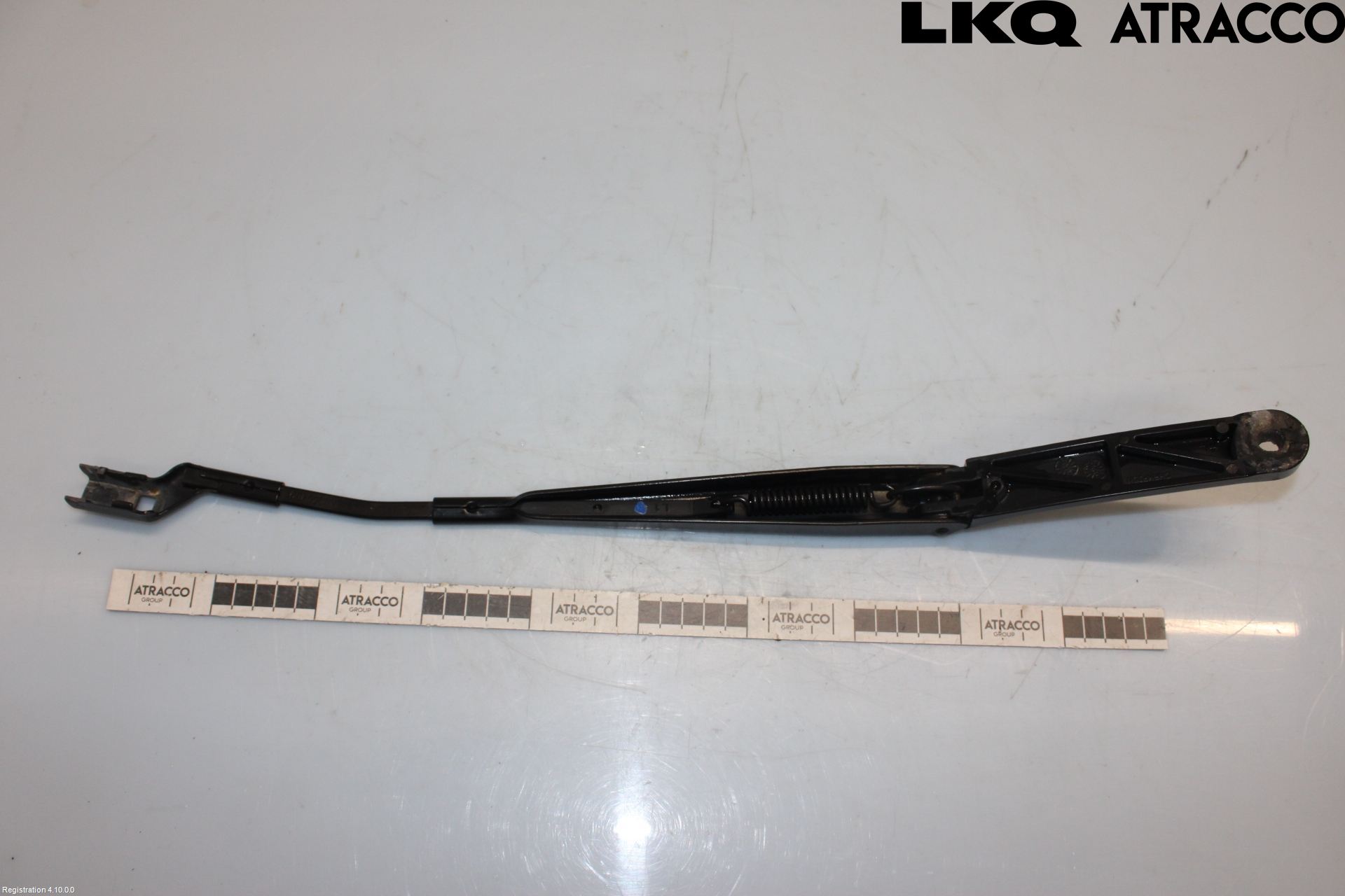 Volkswagen VW PASSAT 11-14 Torkararm Armar Vindruta