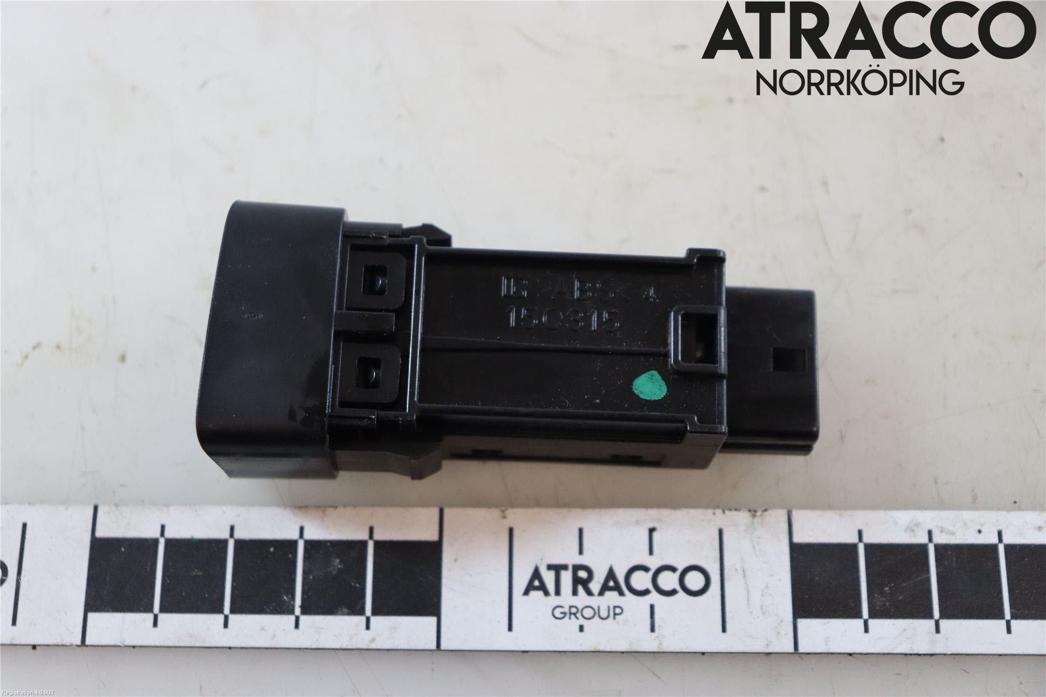 Toyota PRIUS ZVW30 09-20 Strömställare Parkeringsbroms