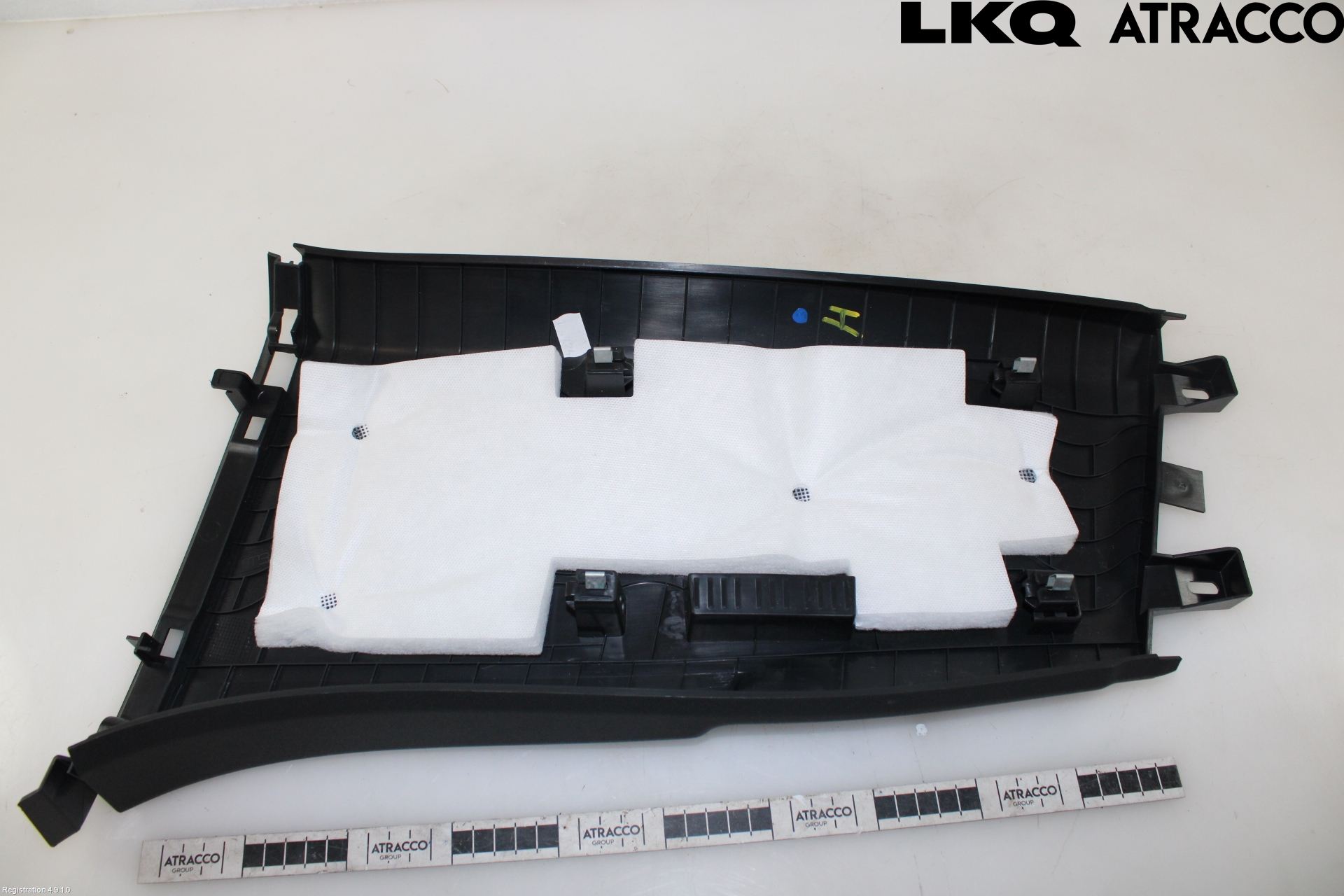 Volkswagen VW ID.7/TOURER 24- Inr Plastd A-B-C Stolpe