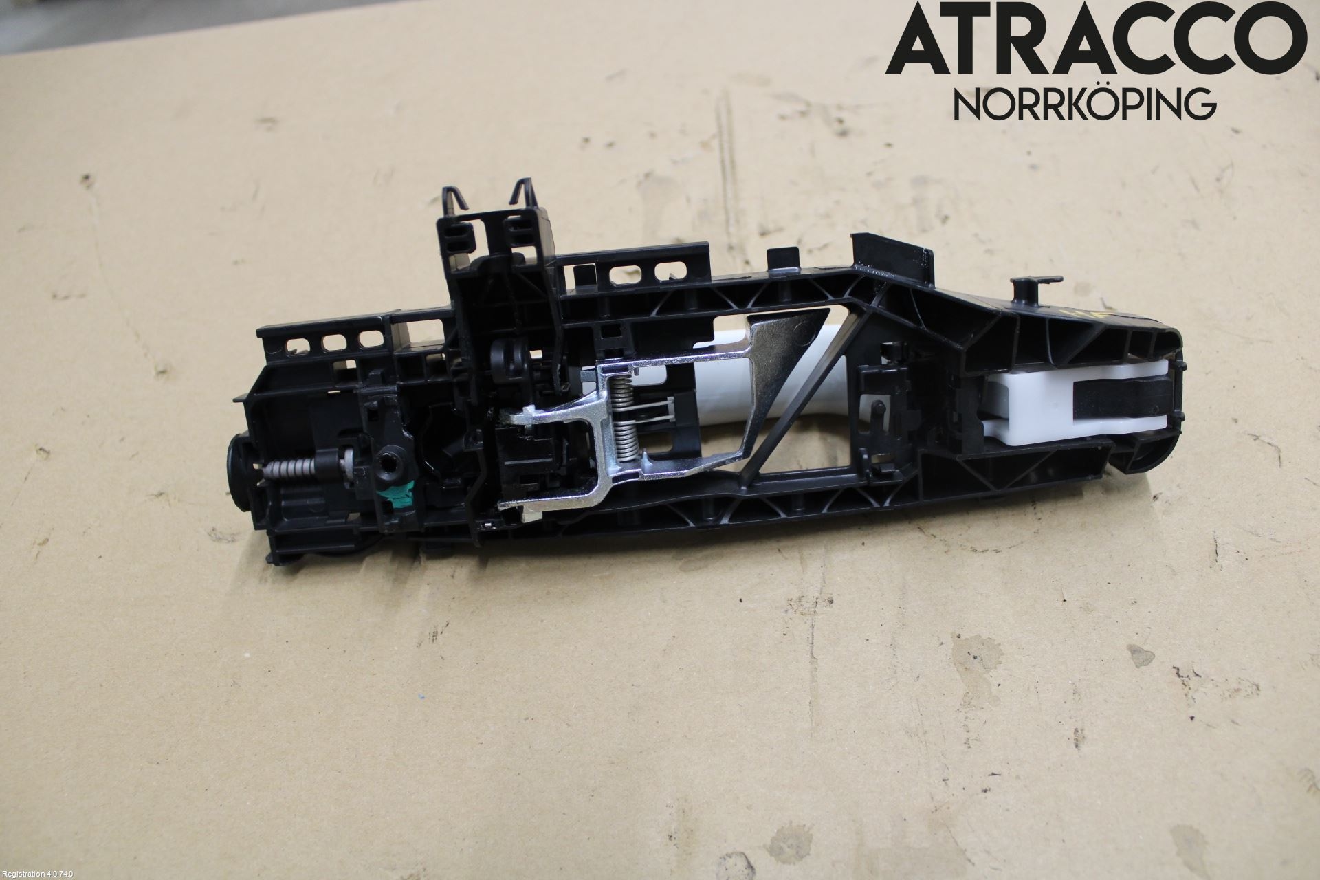 Mercedes-Benz MB E-KLASS (W213) 16-23 Dörrhandtag Yttre Hö
