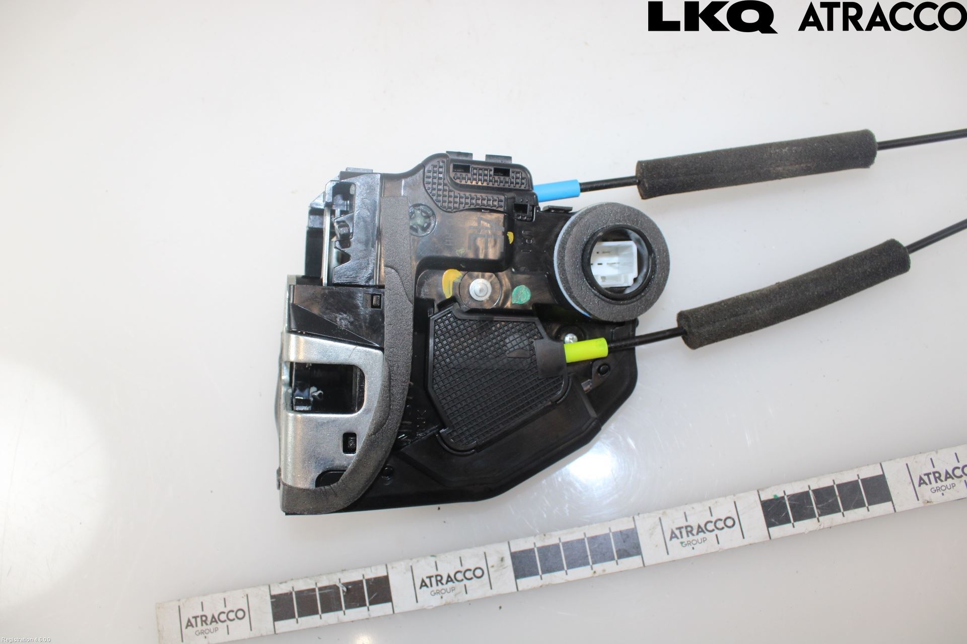 Toyota COROLLA 19- Låskista-Dörrlås