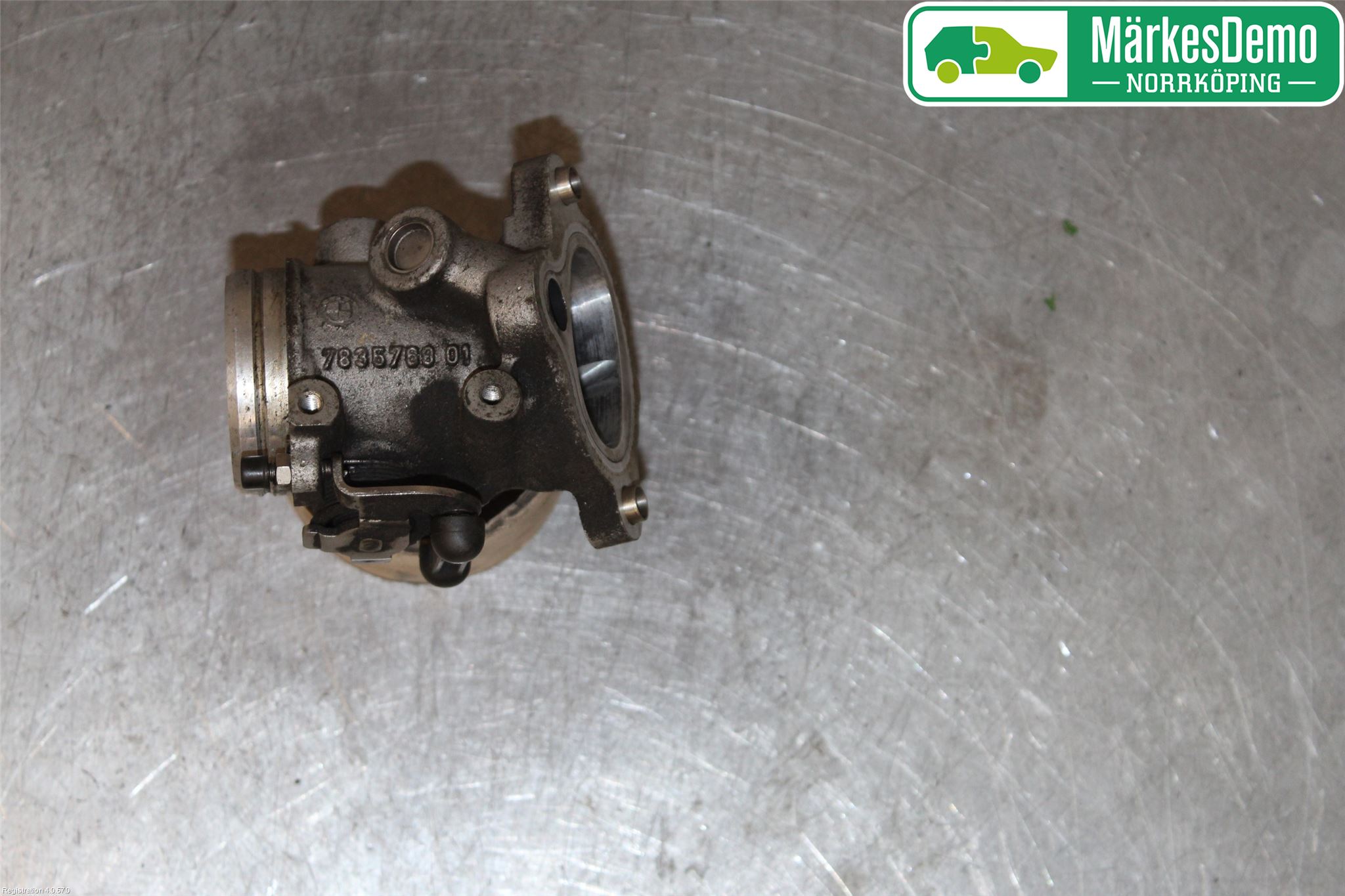 BMW 5 E60/61 Sed/Tou 02-10 Injspjällhus