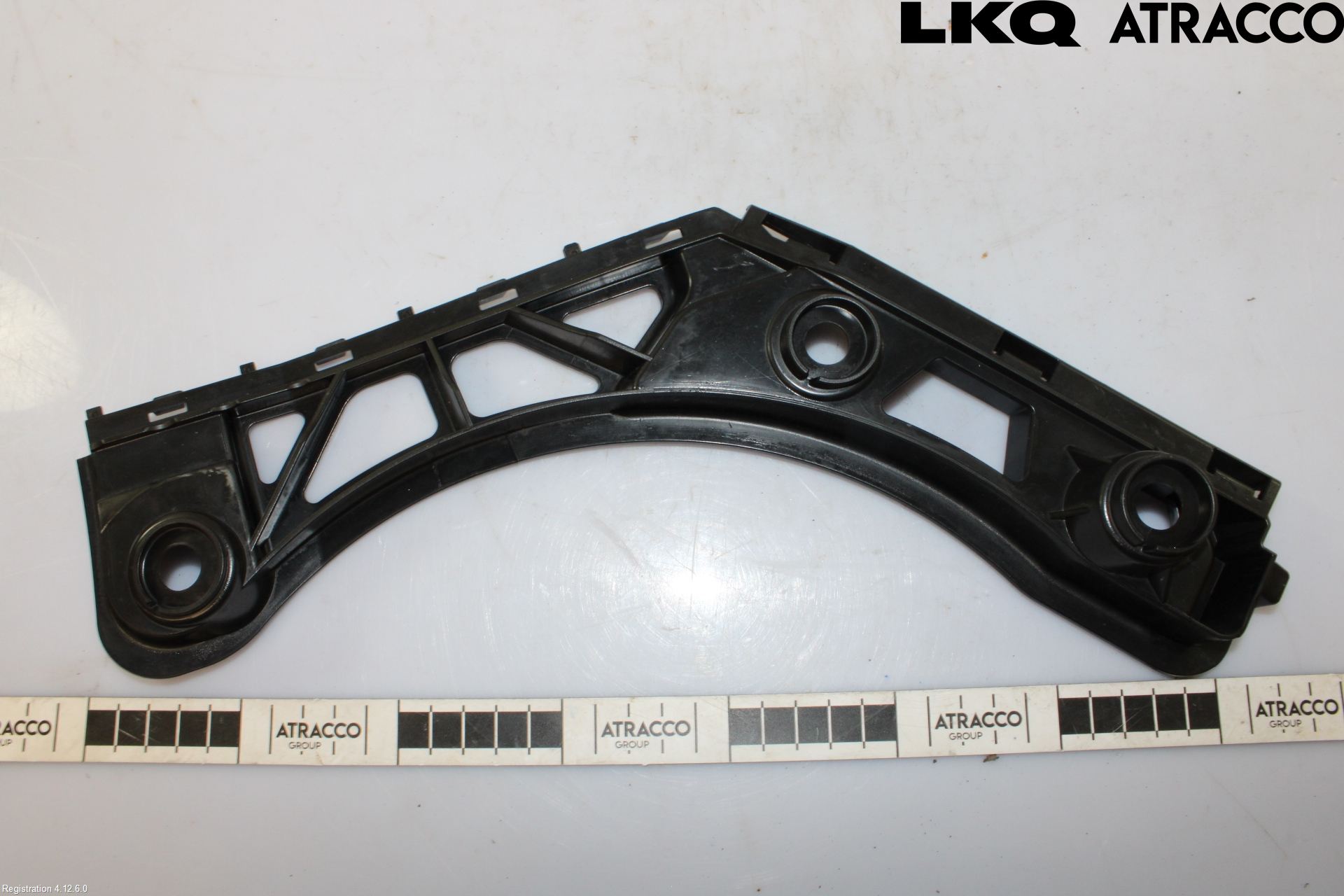 Volkswagen VW TIGUAN 16-24 Stötfångarfäste Bak Hö