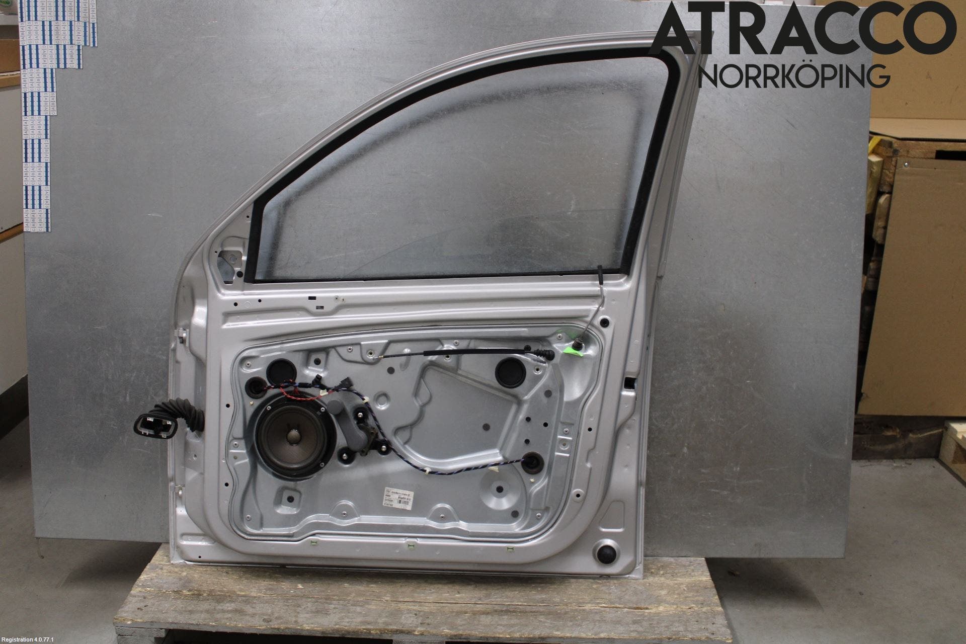 Skoda FABIA 99-07 Dörr Fram Höger