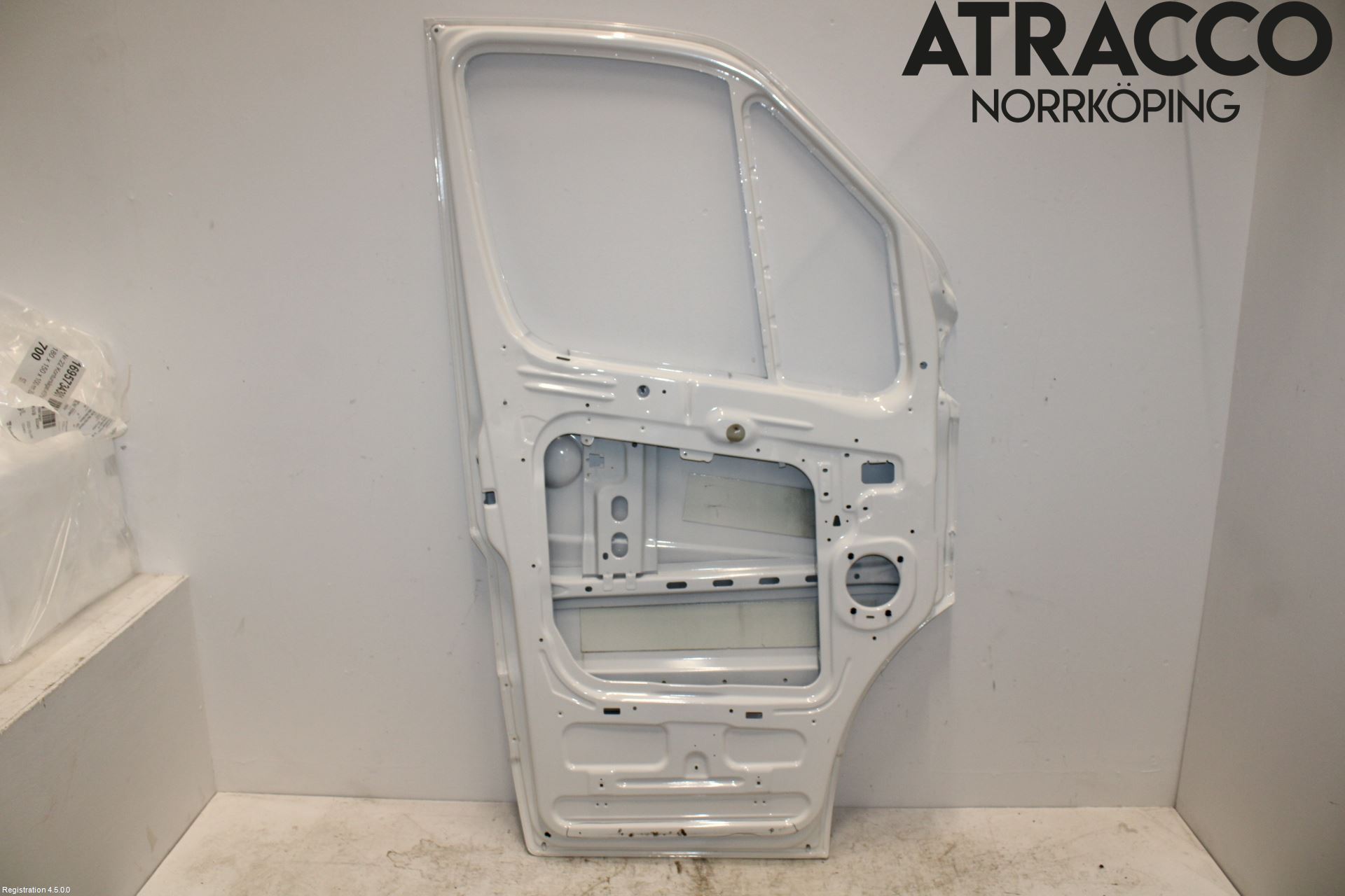 Volkswagen VW CRAFTER 06-16 Dörr Fram Vänster