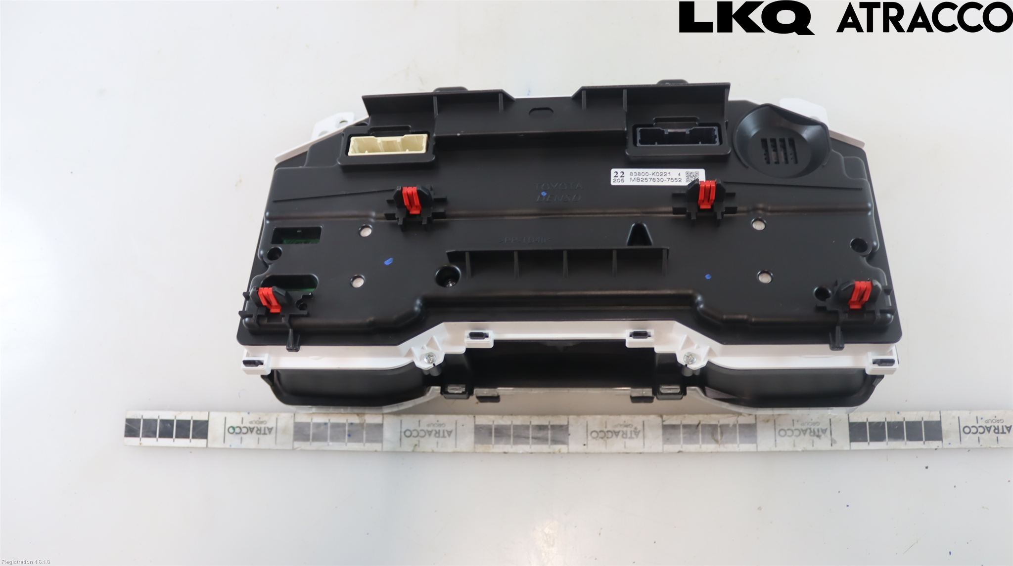 Toyota YARIS XP21 20- Instrument Komb