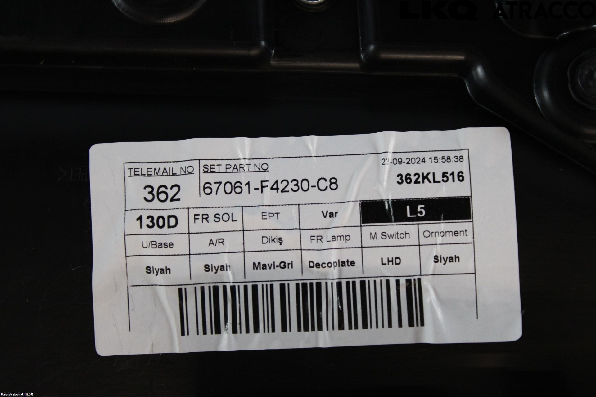 Toyota C-HR 24- Dörrklädsel Vä