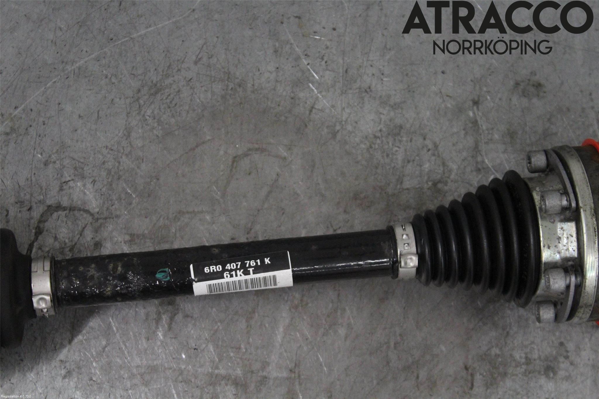 Volkswagen VW POLO 10-17 Drivaxel Fram Vänster