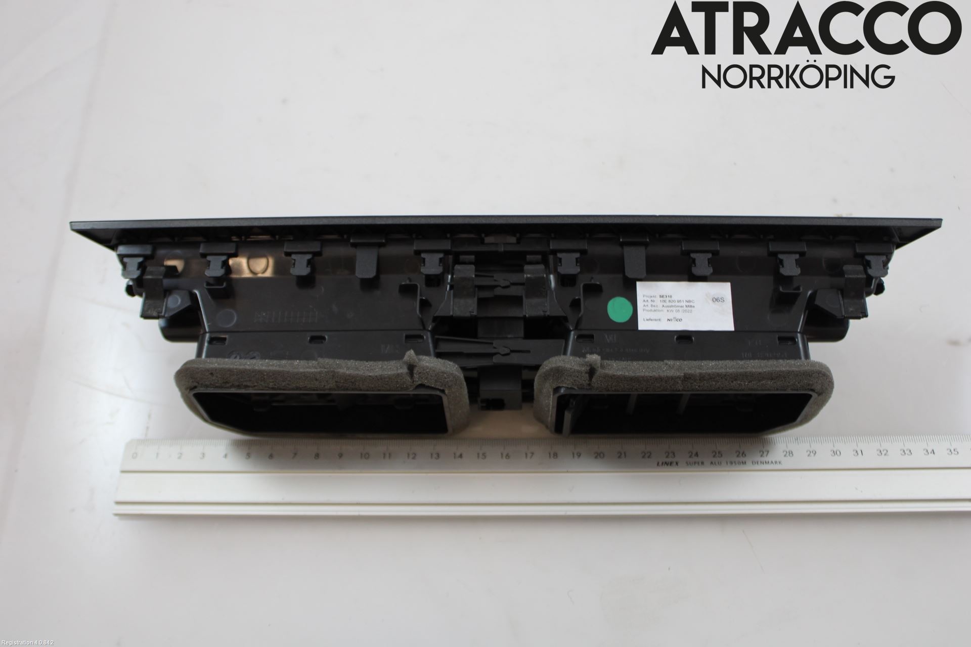 Cupra BORN 22- Defrosterkanal-Munstycke