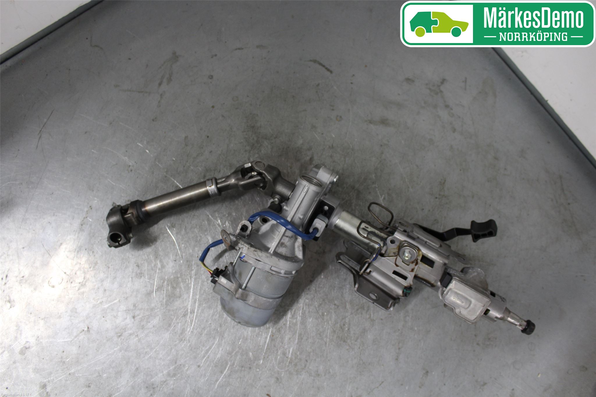 Toyota C-HR 16-23 Rattaxelagg Med Inb Servo