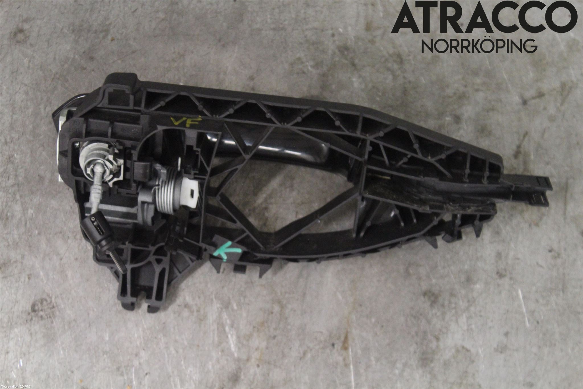 Audi A6 F2/C8 19- Dörrhandtag Yttre Vä