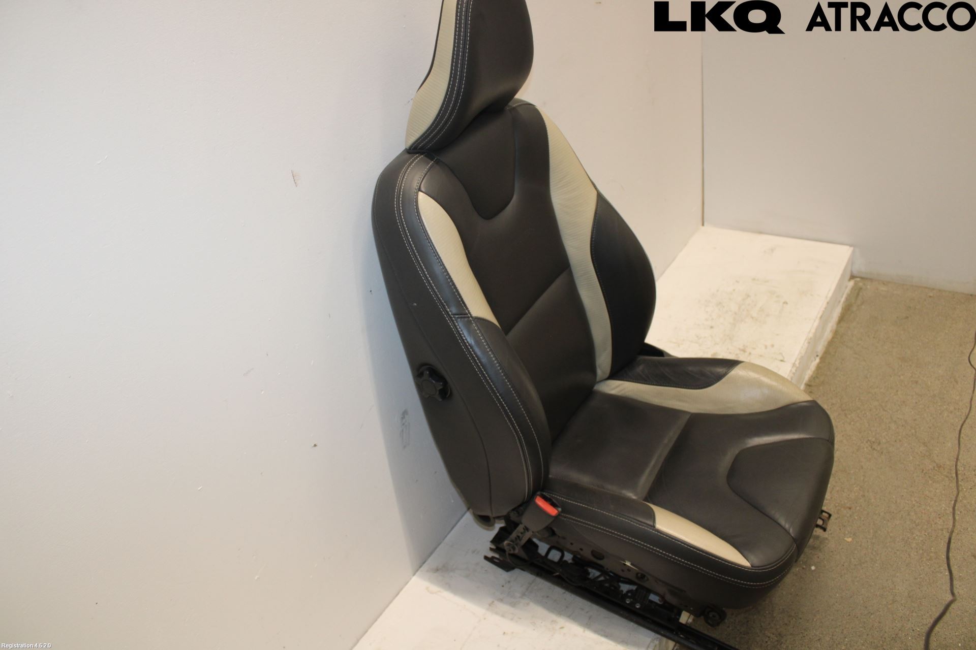 Volvo XC60 09-13 Inredning Stol Fram Vä