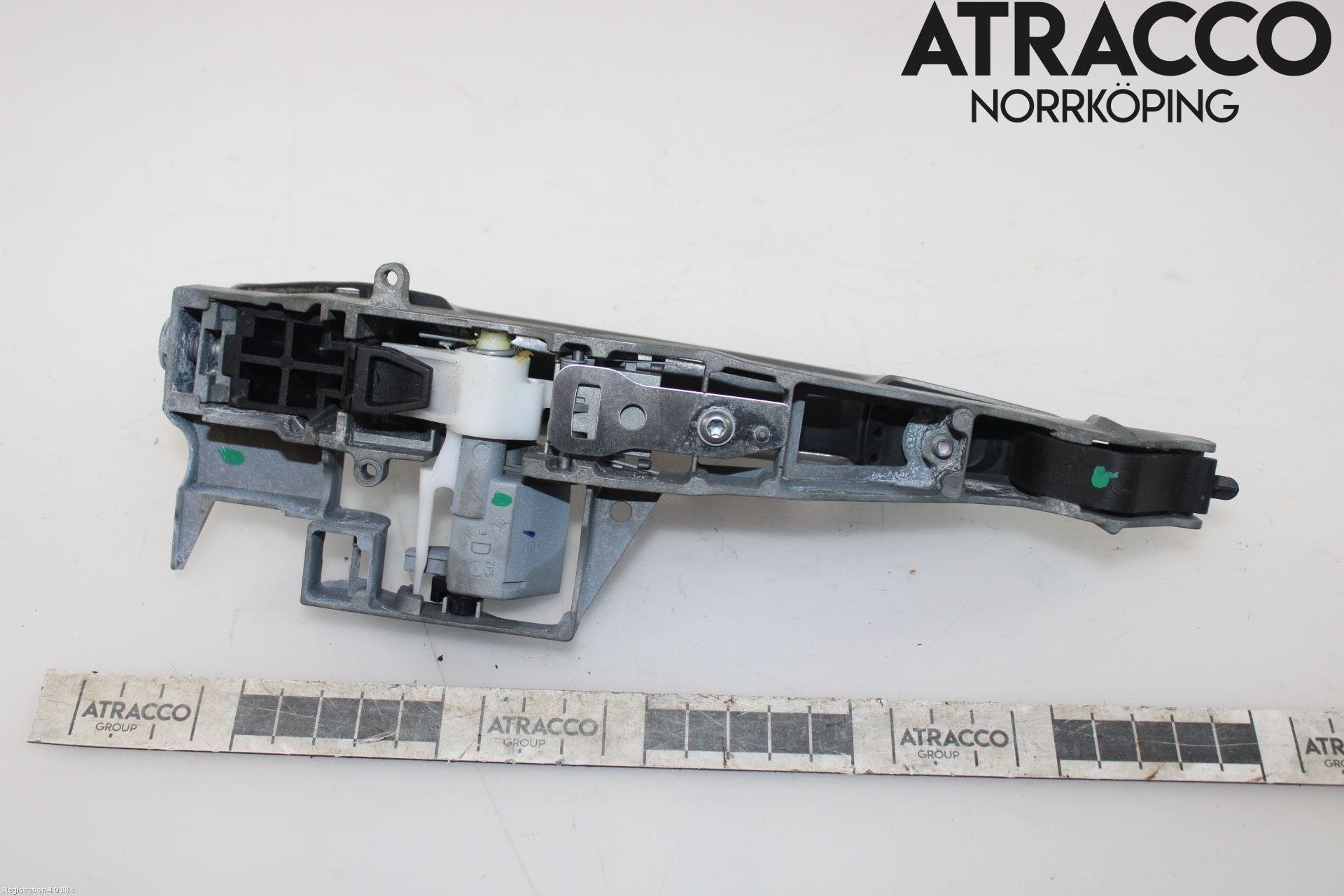 Peugeot 5008 10-16 Dörrhandtag Yttre Hö