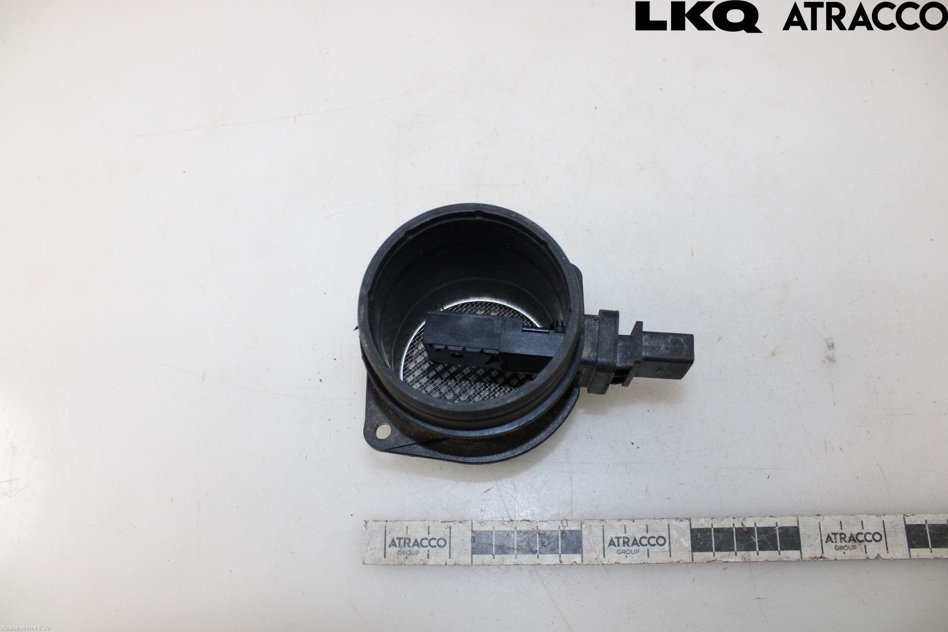 Audi A4 ALLROAD 09-16 Injluftmassamätare