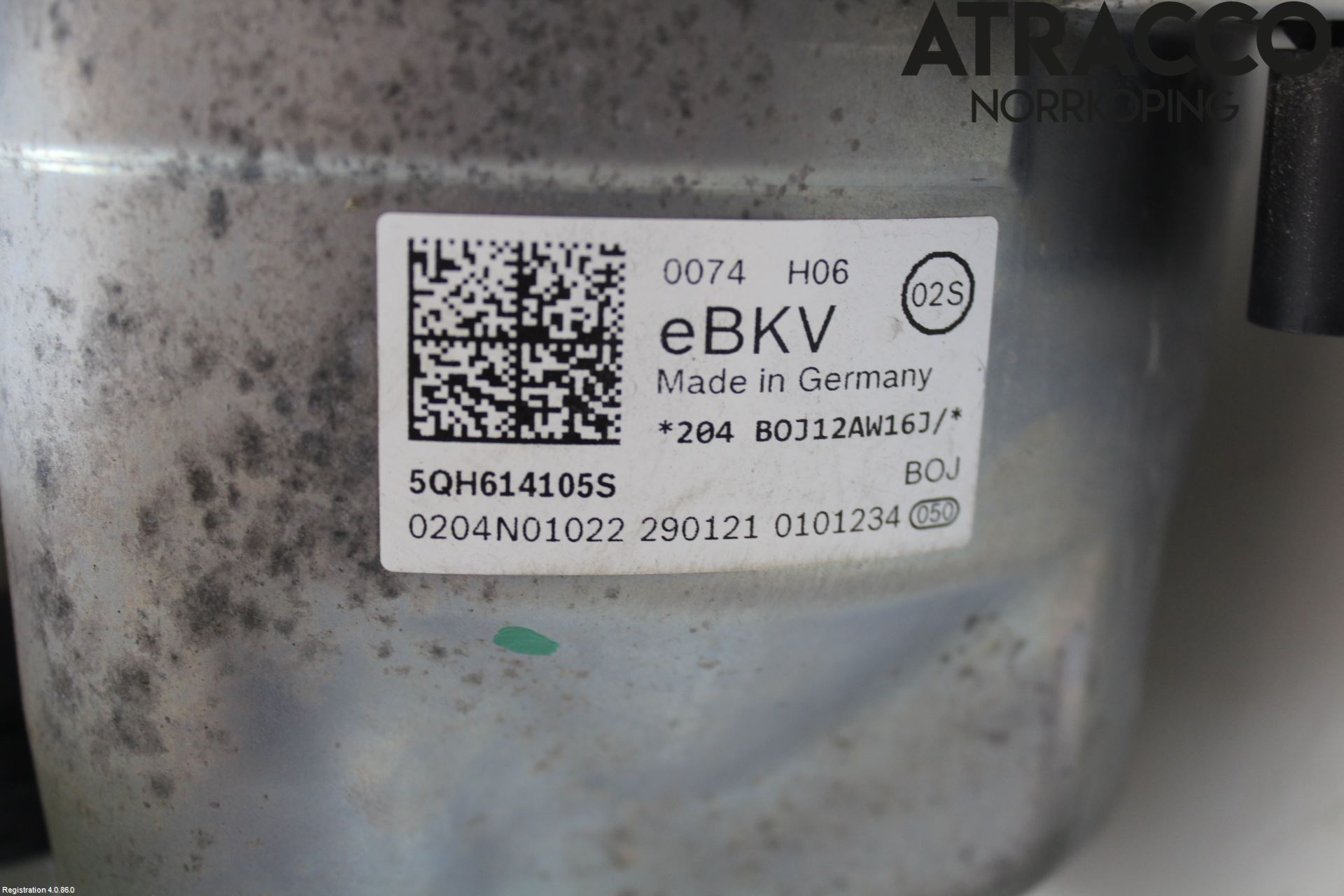 Audi Q3 F3 19- Bromsservo