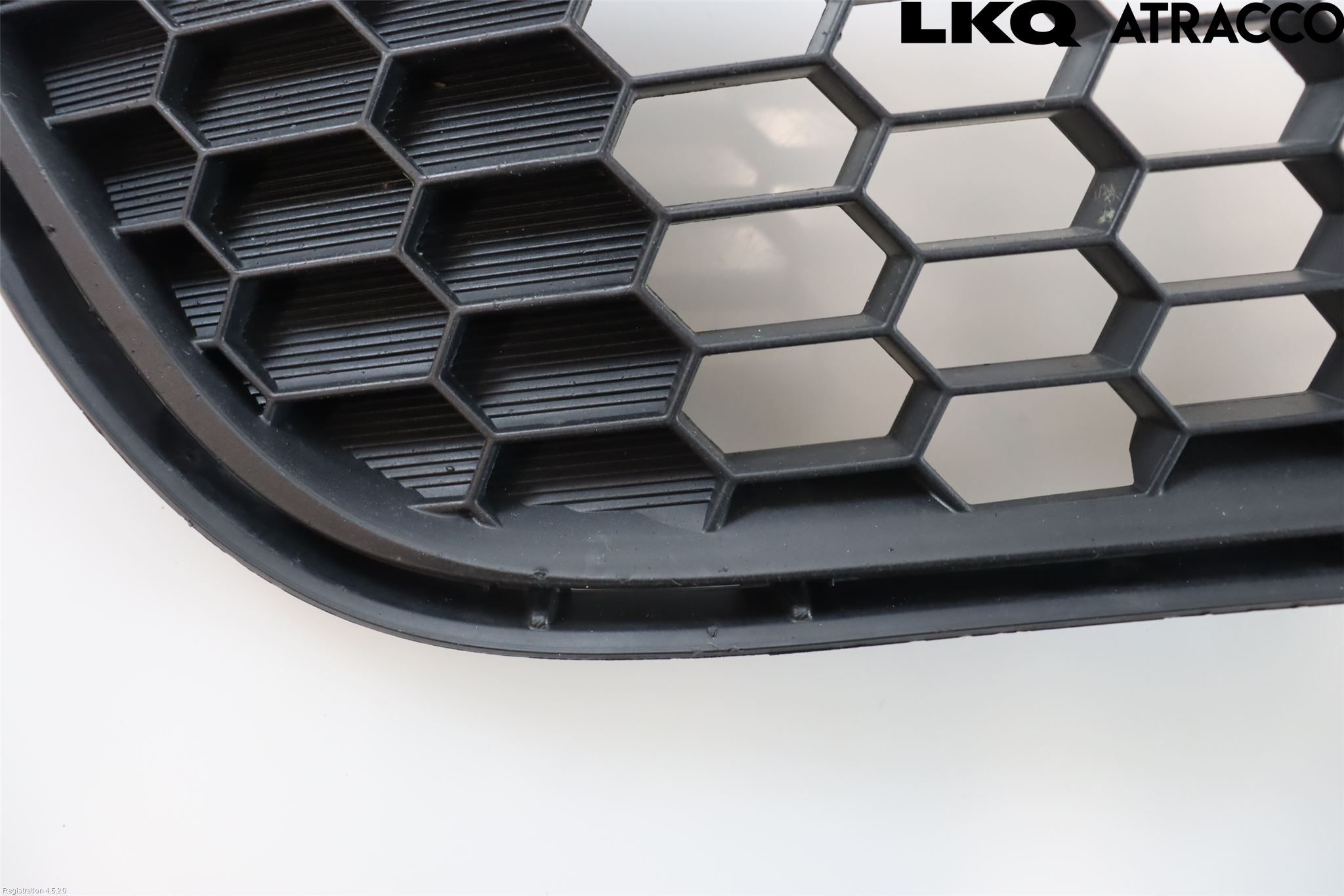Toyota ÖVRIGT/DIREKTIMP. Grilldel Mitt