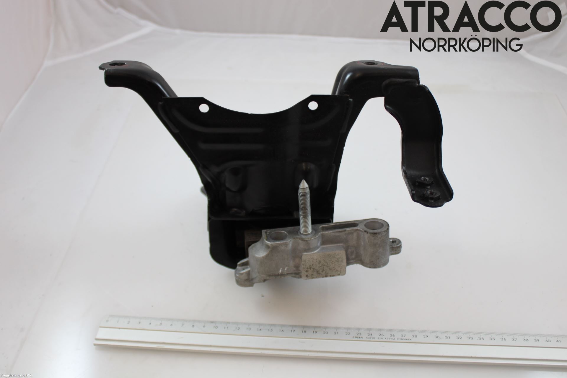 Toyota C-HR 16-23 Motorfäste