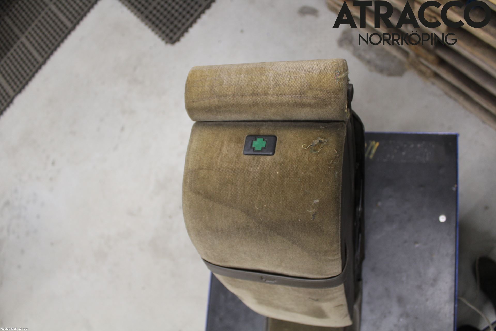 BMW 7 E23      77-86 Inredning Armstöd